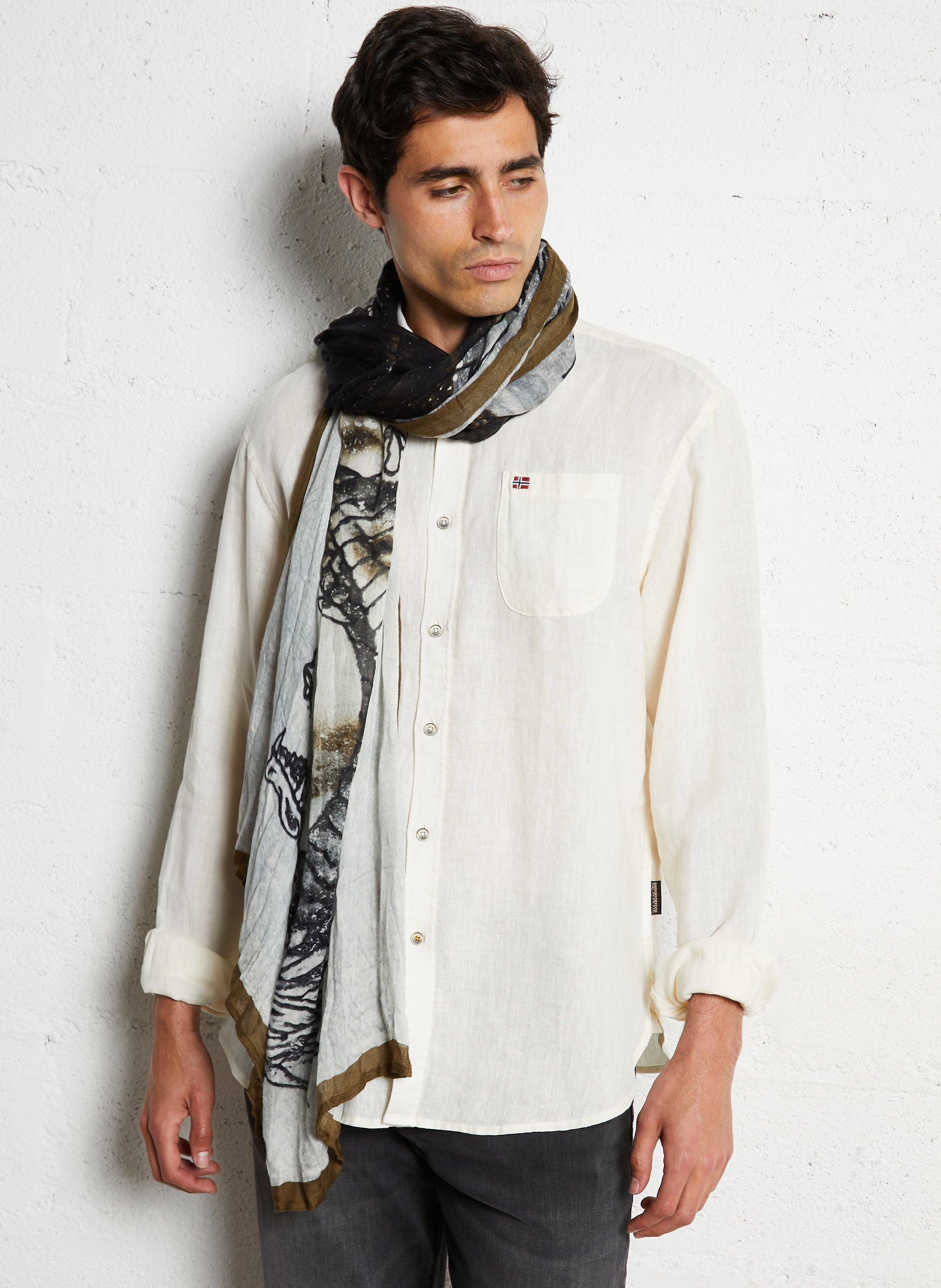 Porter Foulard Homme Foulard T Shirt FaÃ§on De Porter Un Foulard