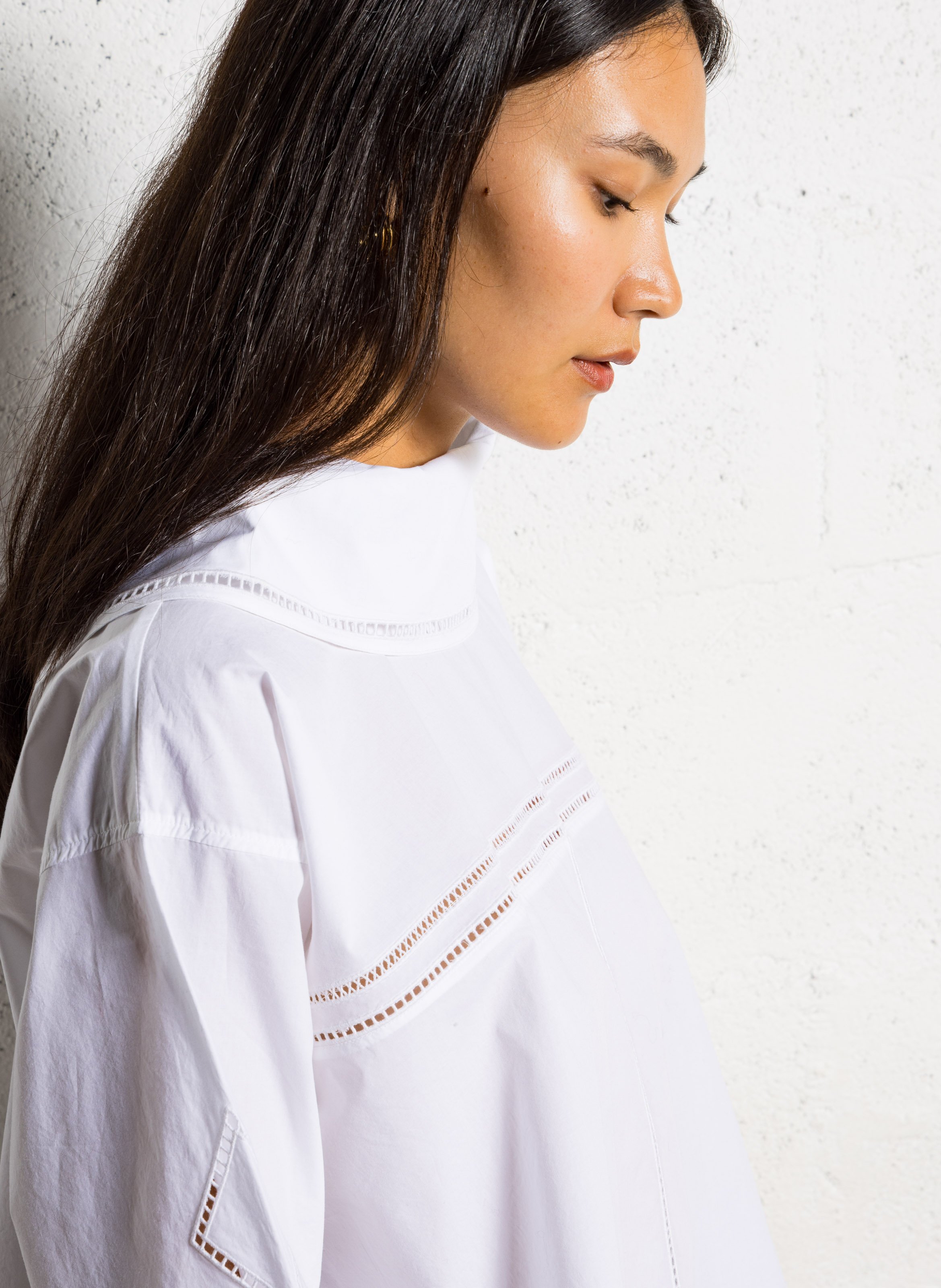 Gerades Baumwollhemd mit Stickerei SOEUR Weiss