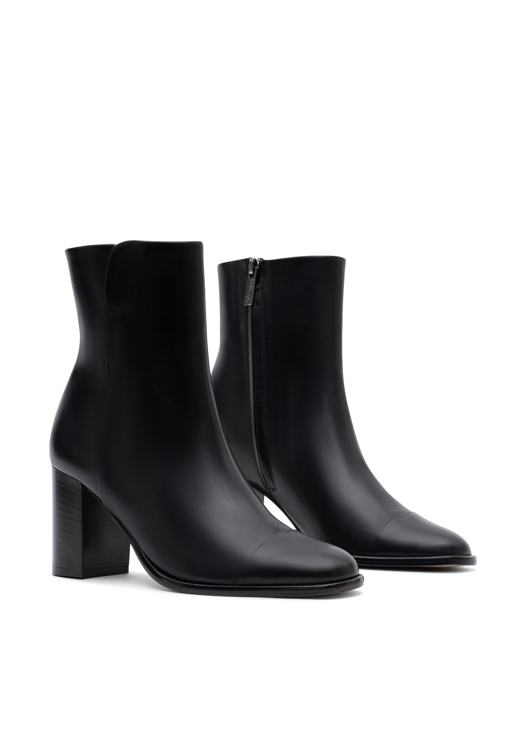 Smooth black leather ankle boots PARALLELE PARIS Black