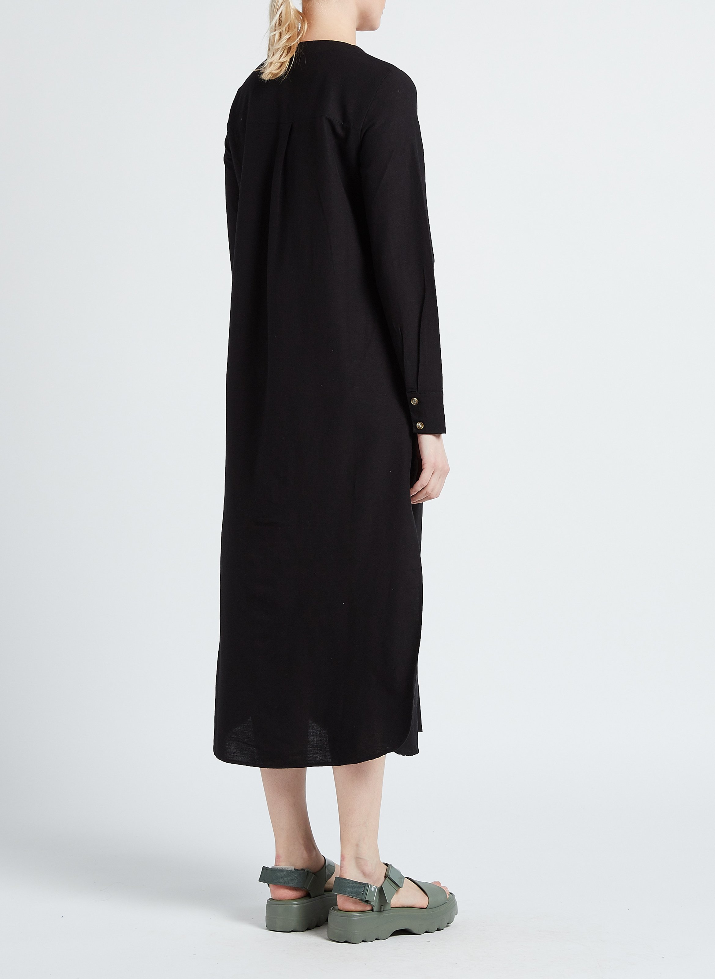 Long V-neck dress VILA Black