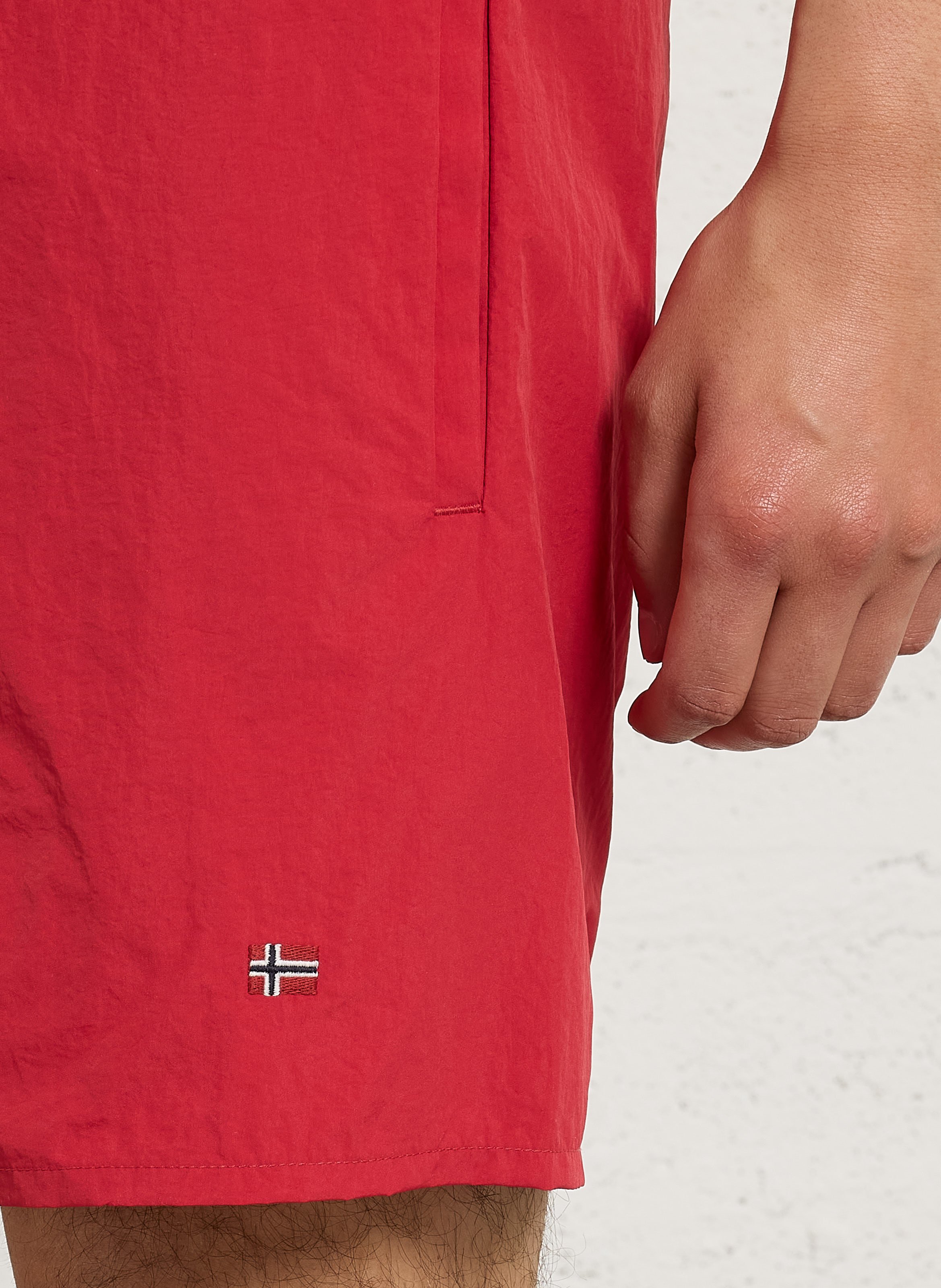 Short droit brodé NAPAPIJRI Rouge