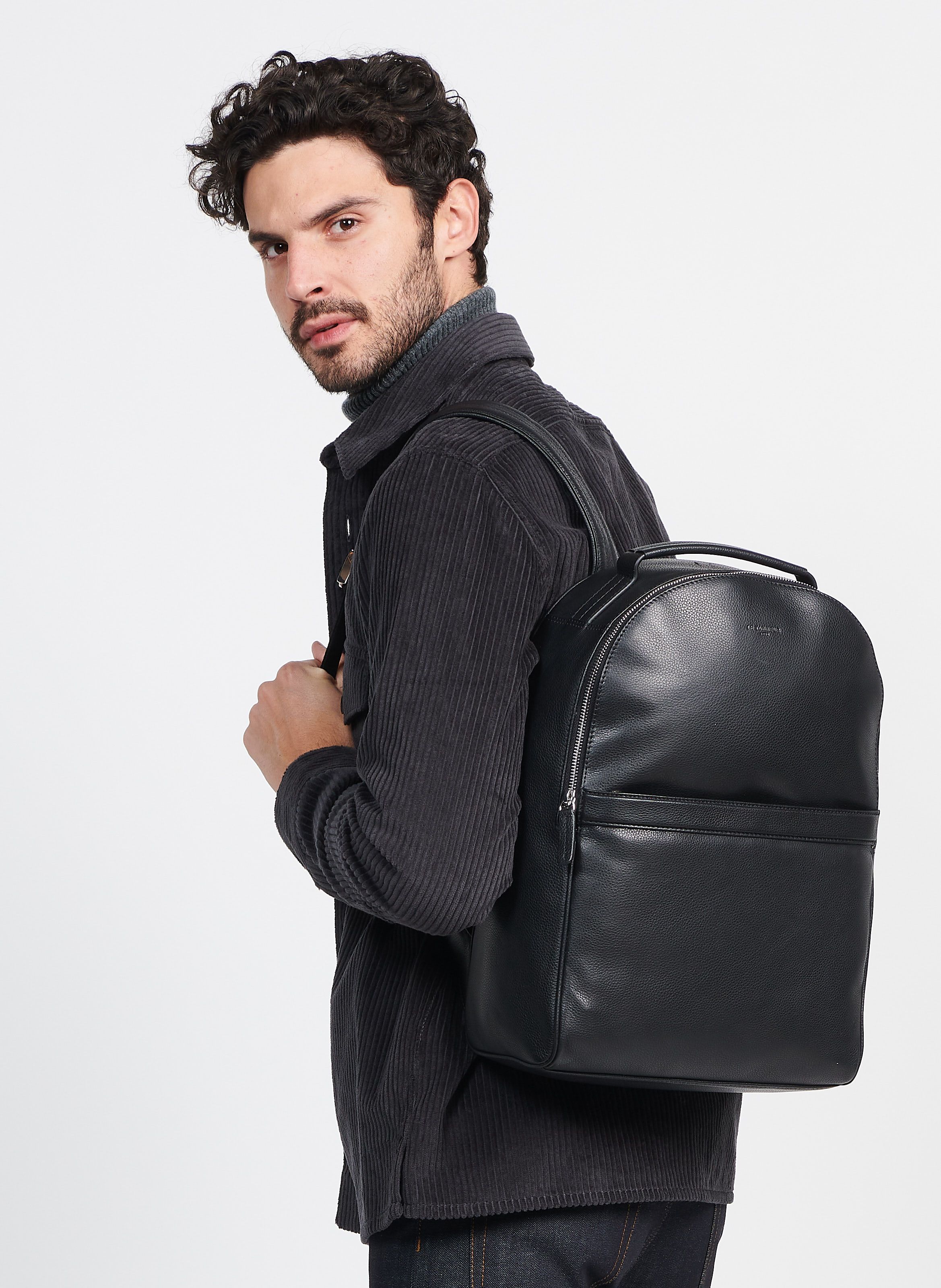 Sac Dos En Cuir Charles Noir Le Tanneur Homme Place des