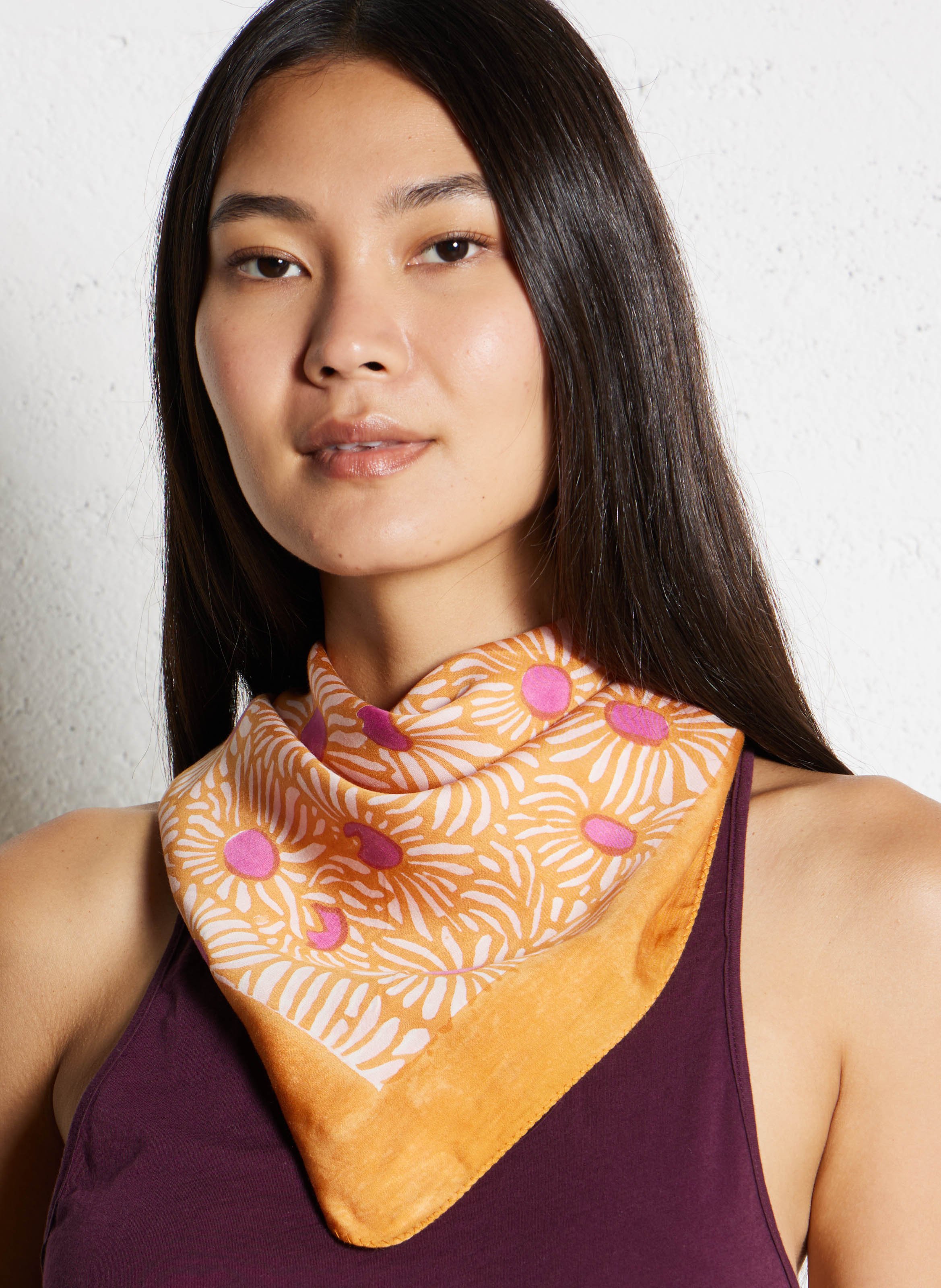 Foulard carré à motifs APACHES COLLECTIONS Orange
