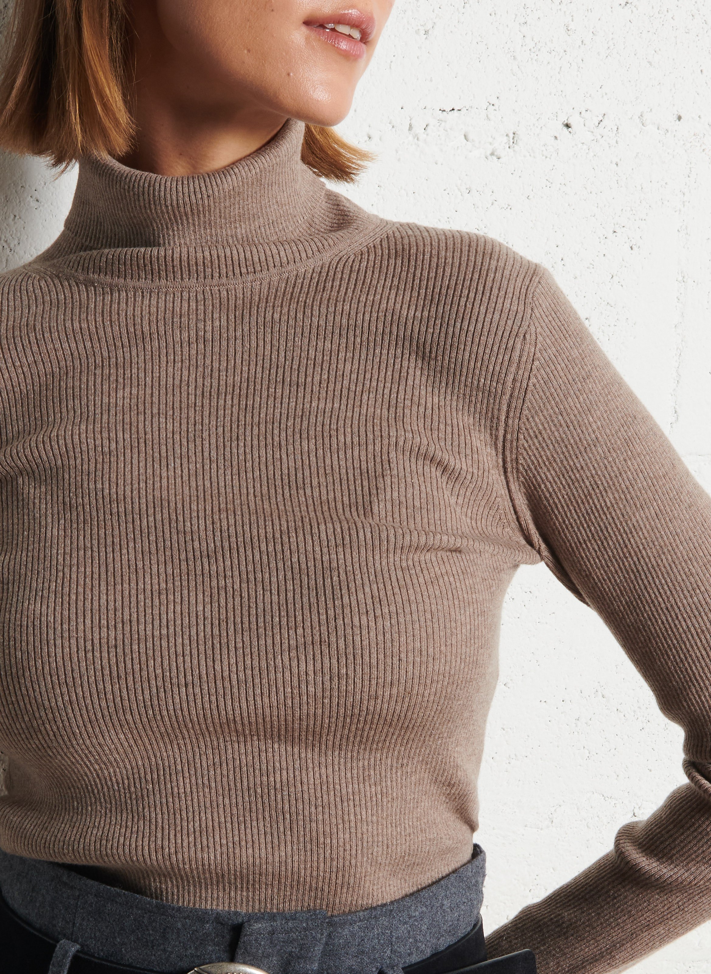 Aansluitende coltrui van wol en katoen IKKS Beige