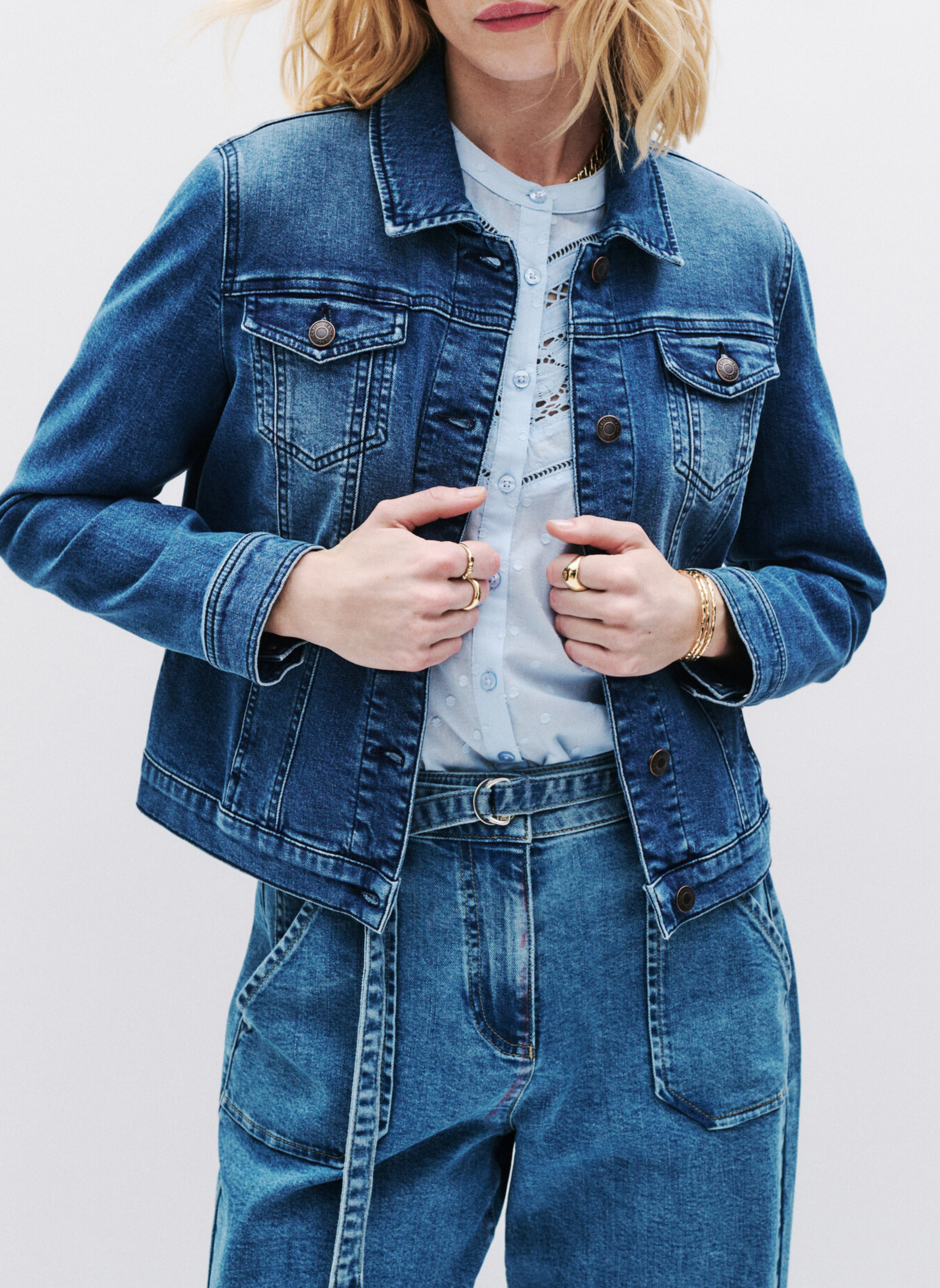 Jeansjasje met klassieke kraag CAROLL Blauw