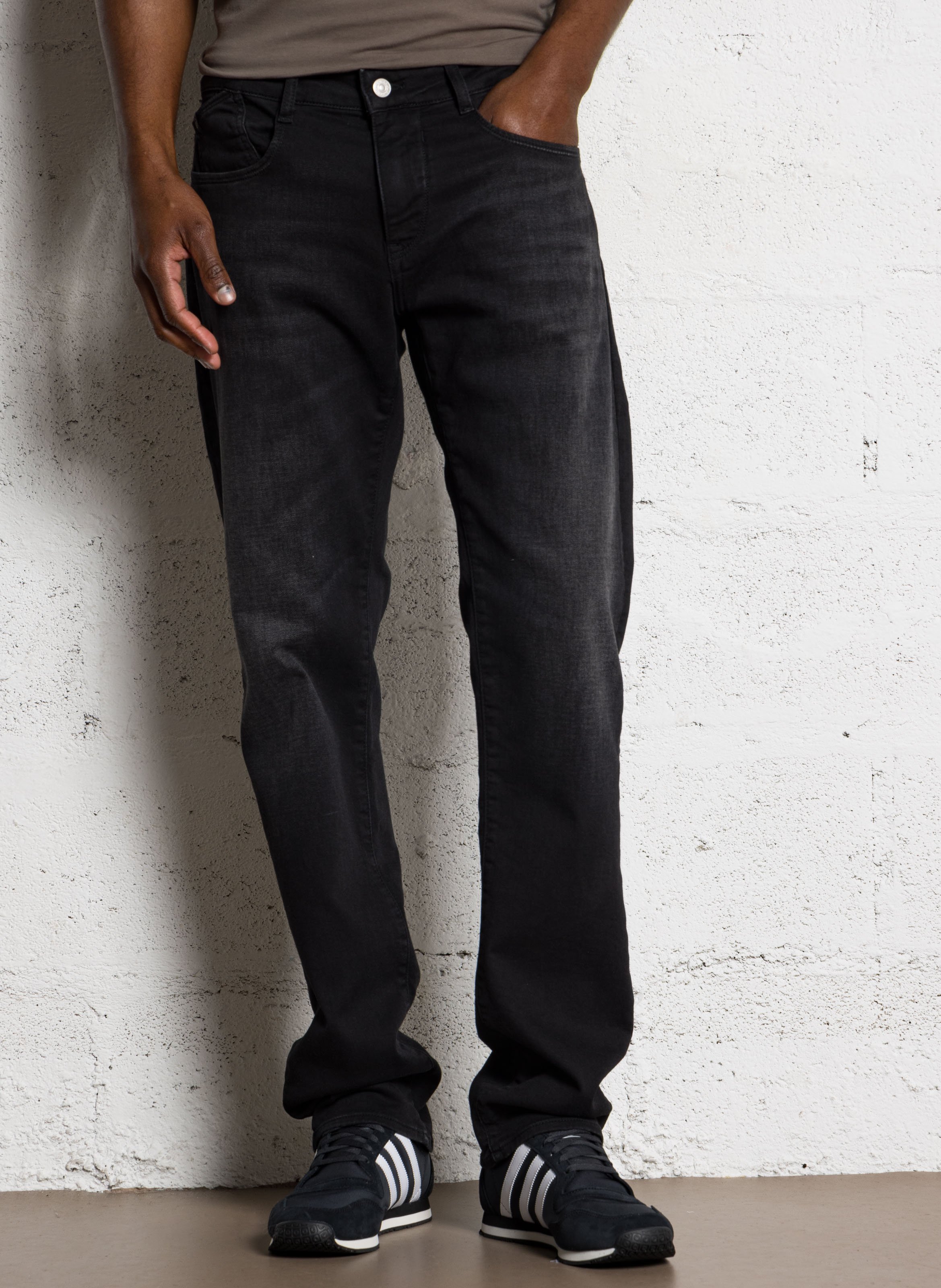High-rise plain straight jeans LE TEMPS DES CERISES Black