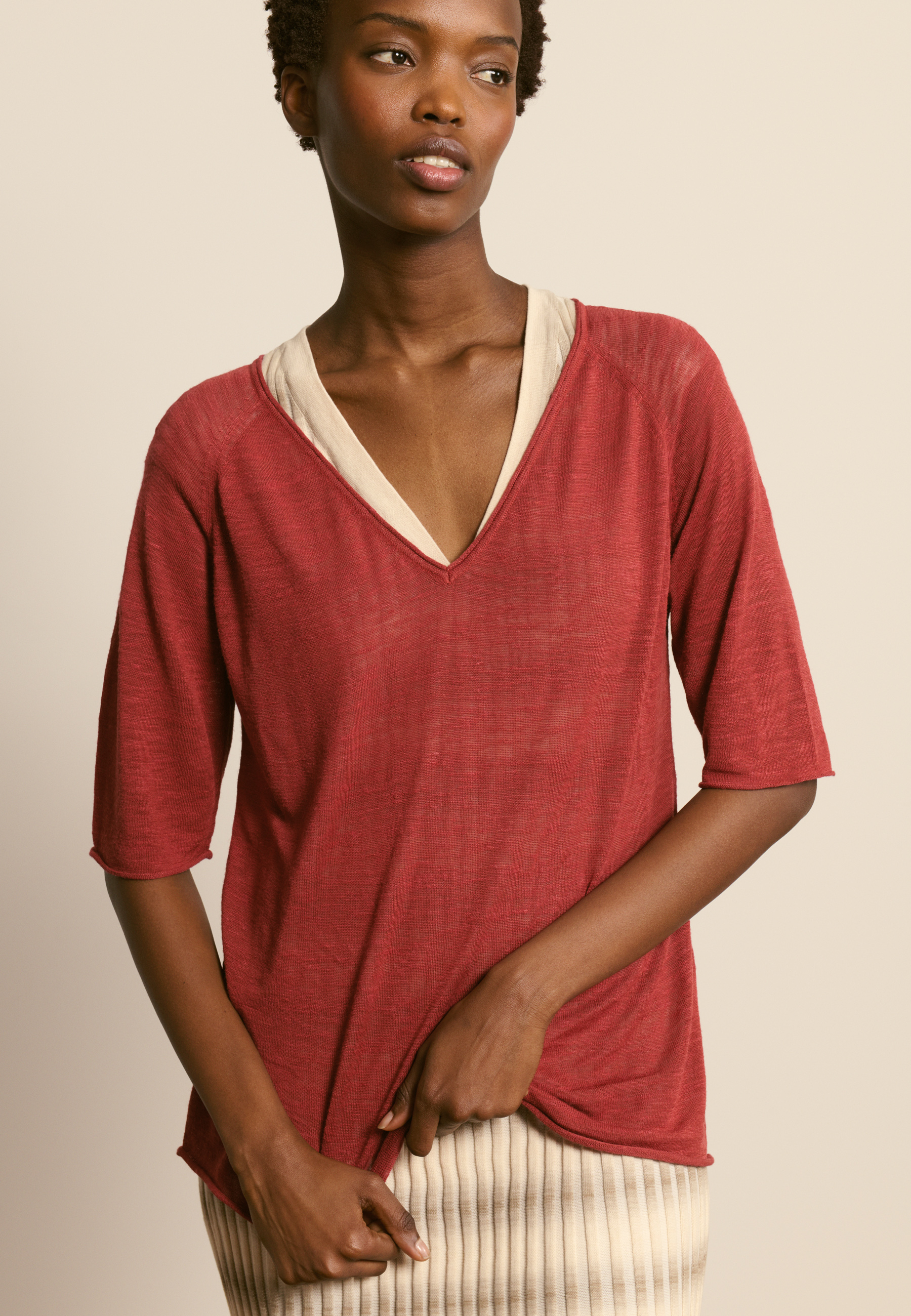 T-shirt col v en lin flammé MAISON MONTAGUT Marron