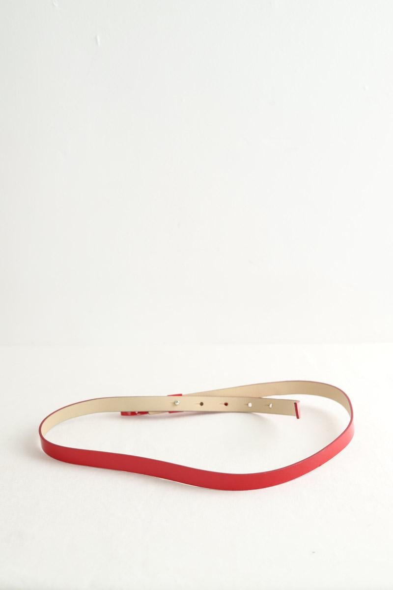 - Buckle closure. - Width: 3 cm.  TARA JARMON - Seconde Main Red