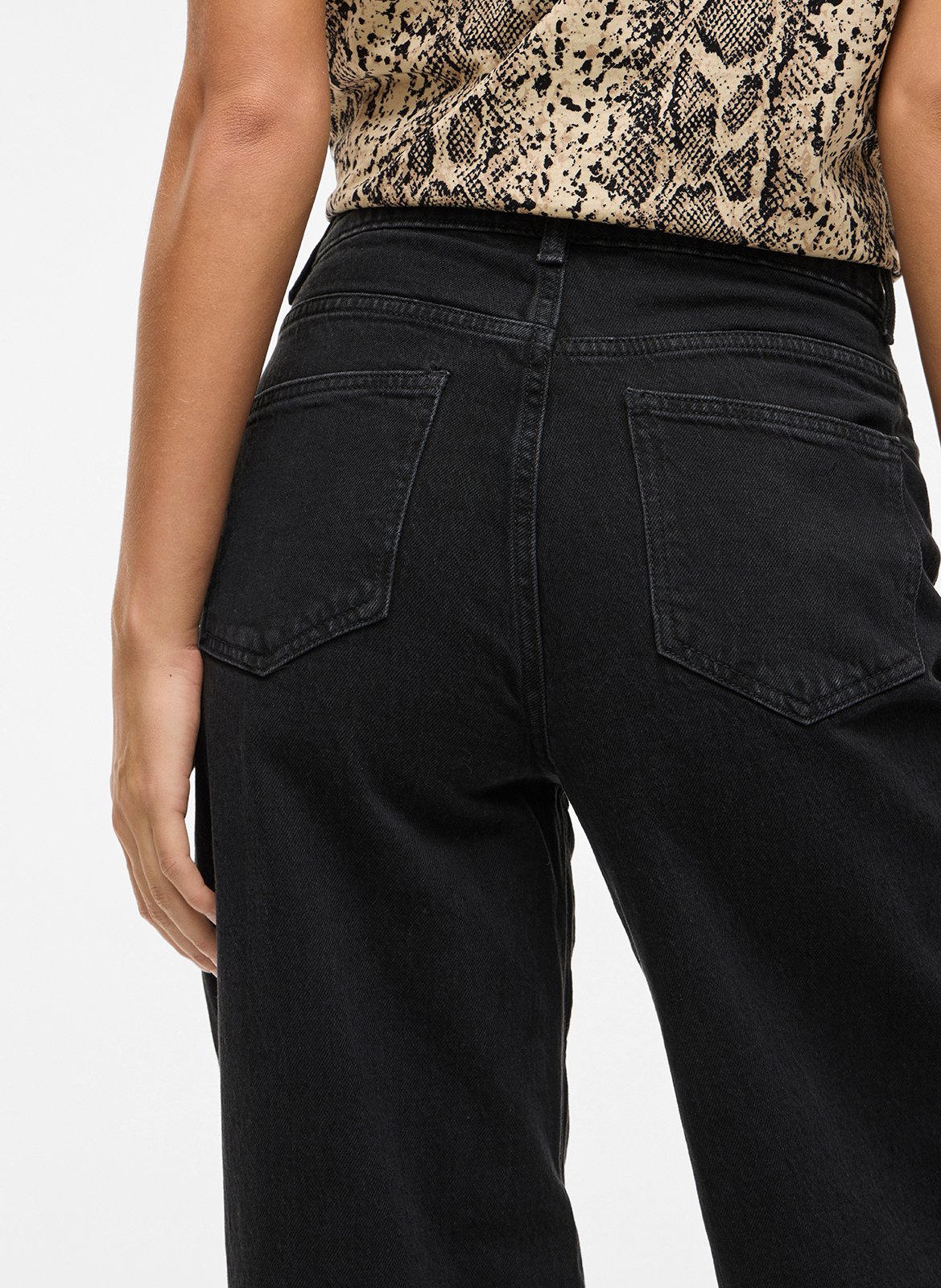 Jean large en coton mélangé VILA Noir