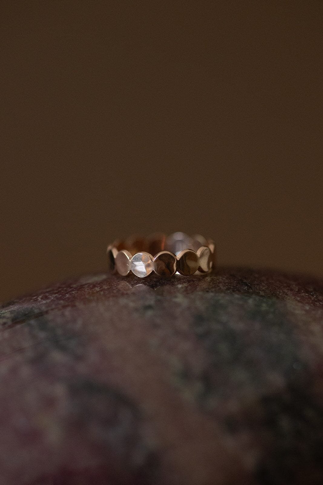 ELIOTT - rose gold-plated hammered ring MONSIEUR SIMONE Pink