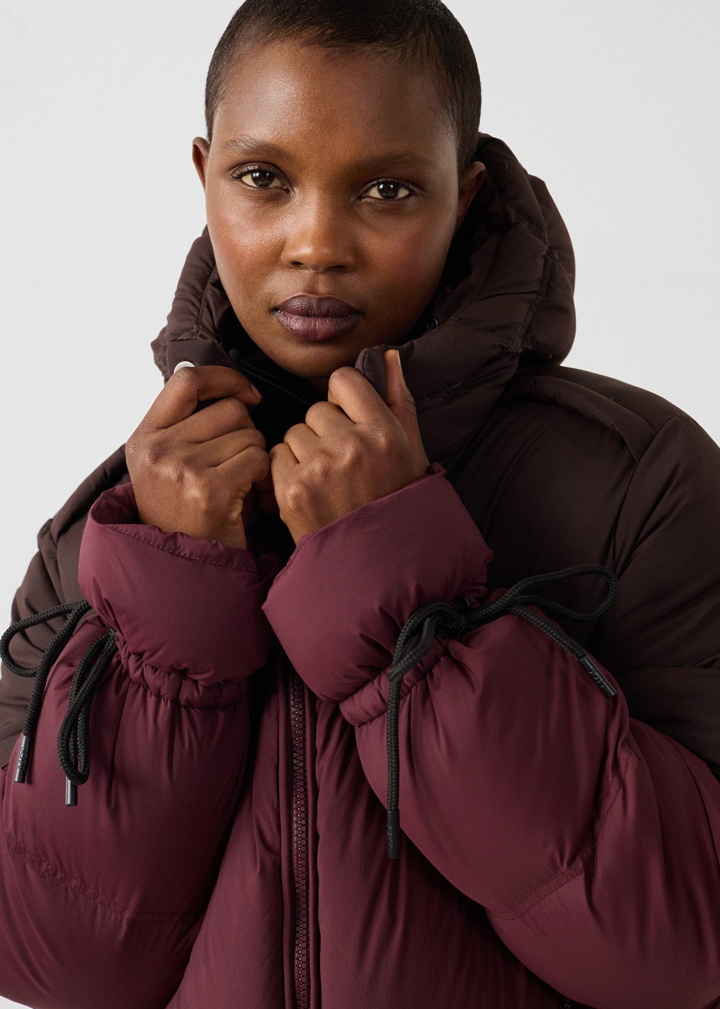Extreme cold weather puffer jacket in colorblock design JOTT Pink
