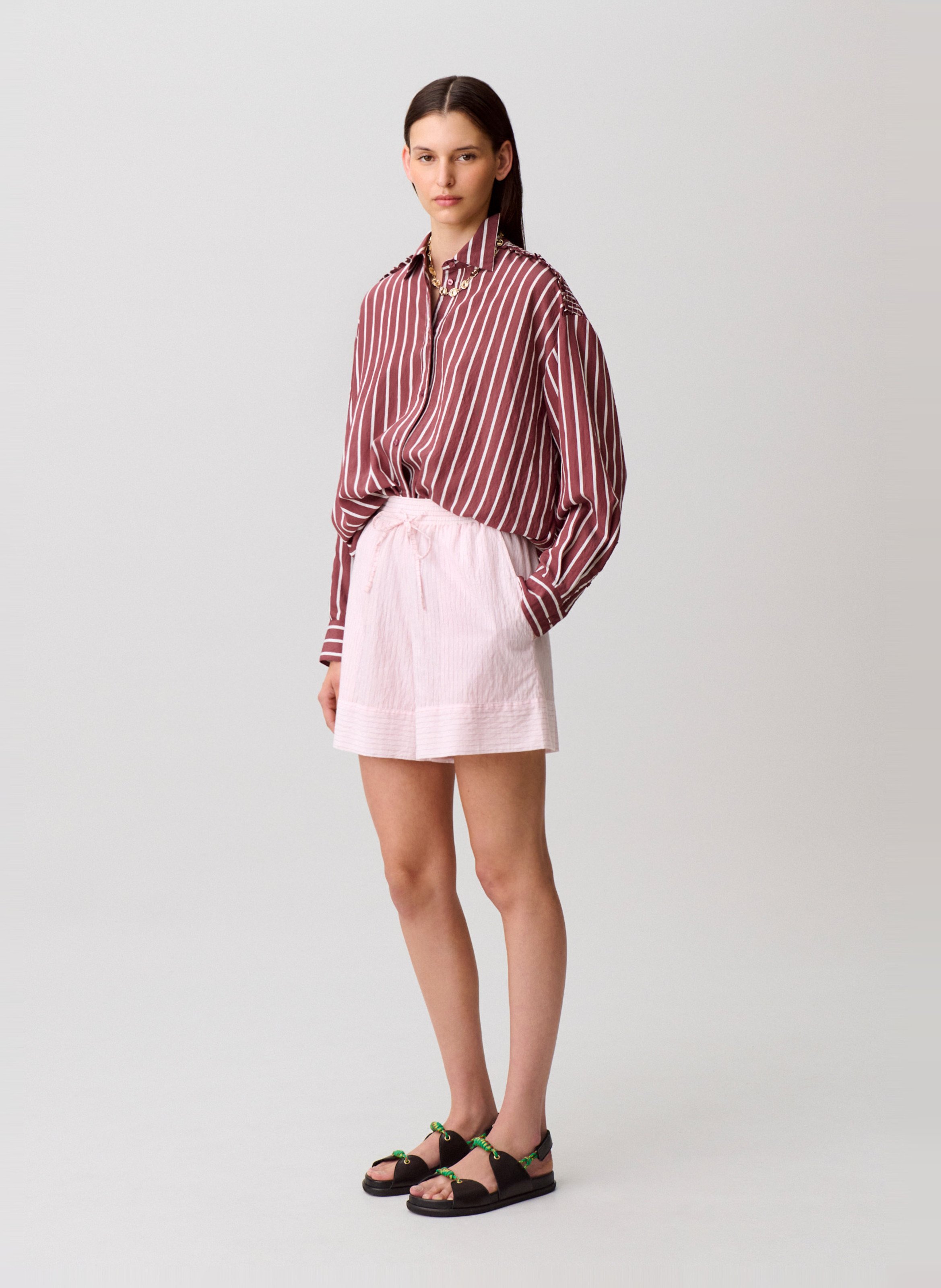 Korte grote gestreepte elastische shorts CLAUDIE PIERLOT Roze