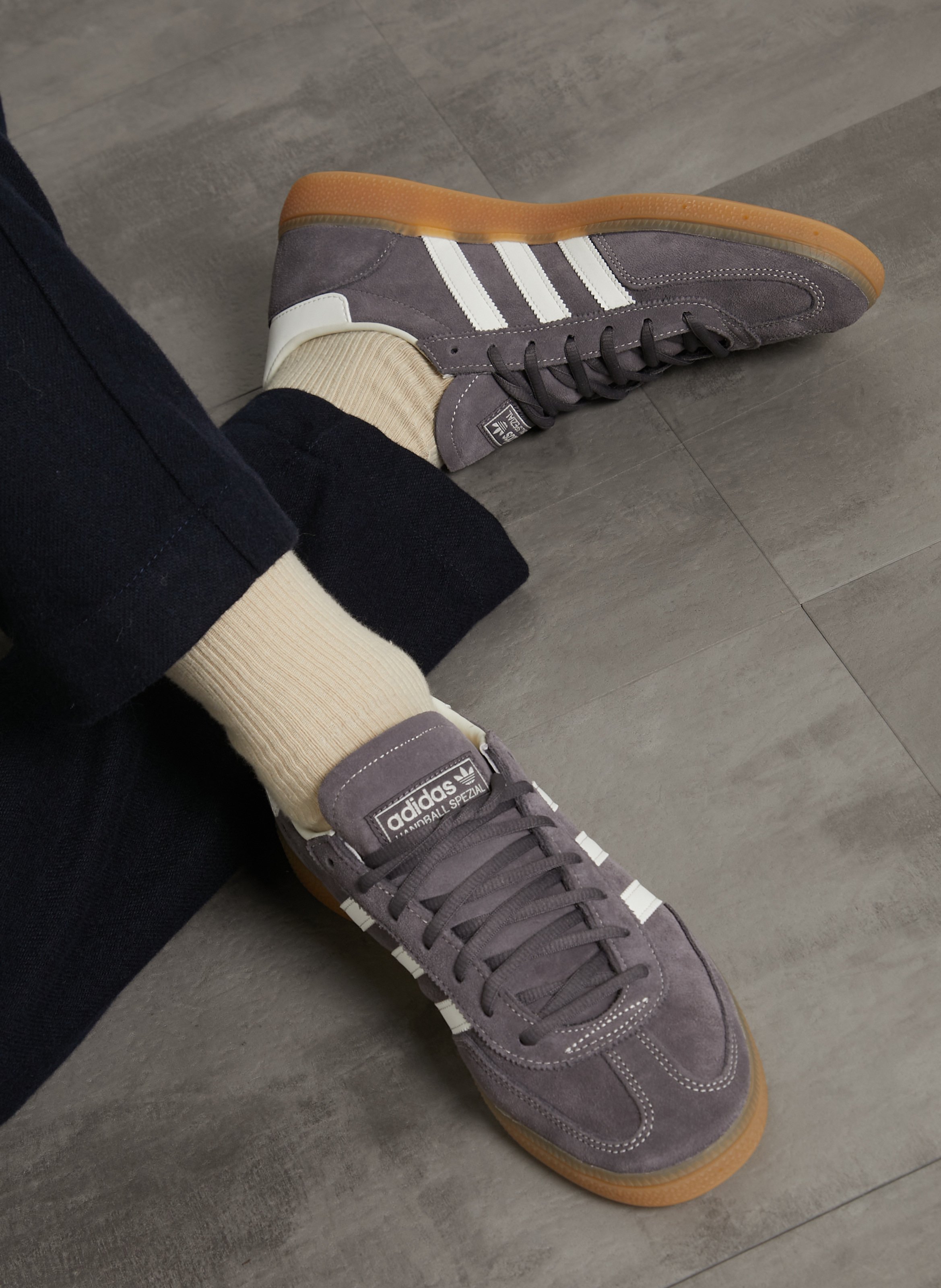 Baskets basses unies ADIDAS Gris