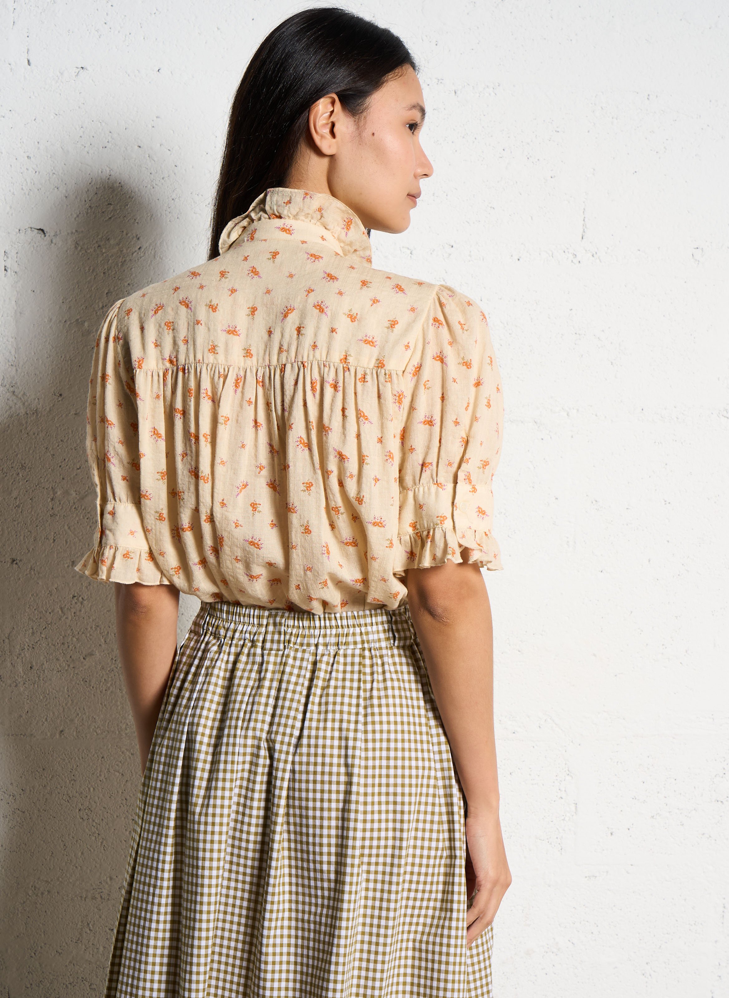 Bloemenprint top met ruches SUZIE WINKLE Beige