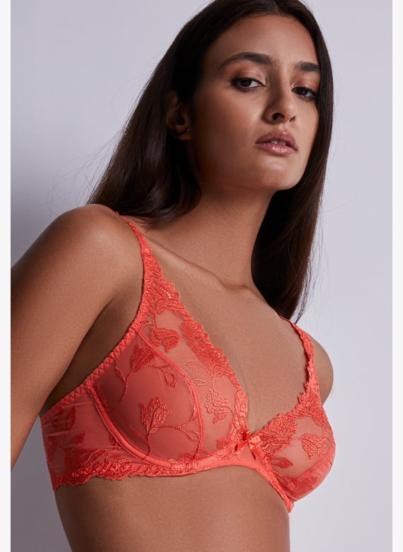 A la Folie kohl black underwired triangle bra | Red by AUBADE A la Folie kohl black underwired triangle bra Red