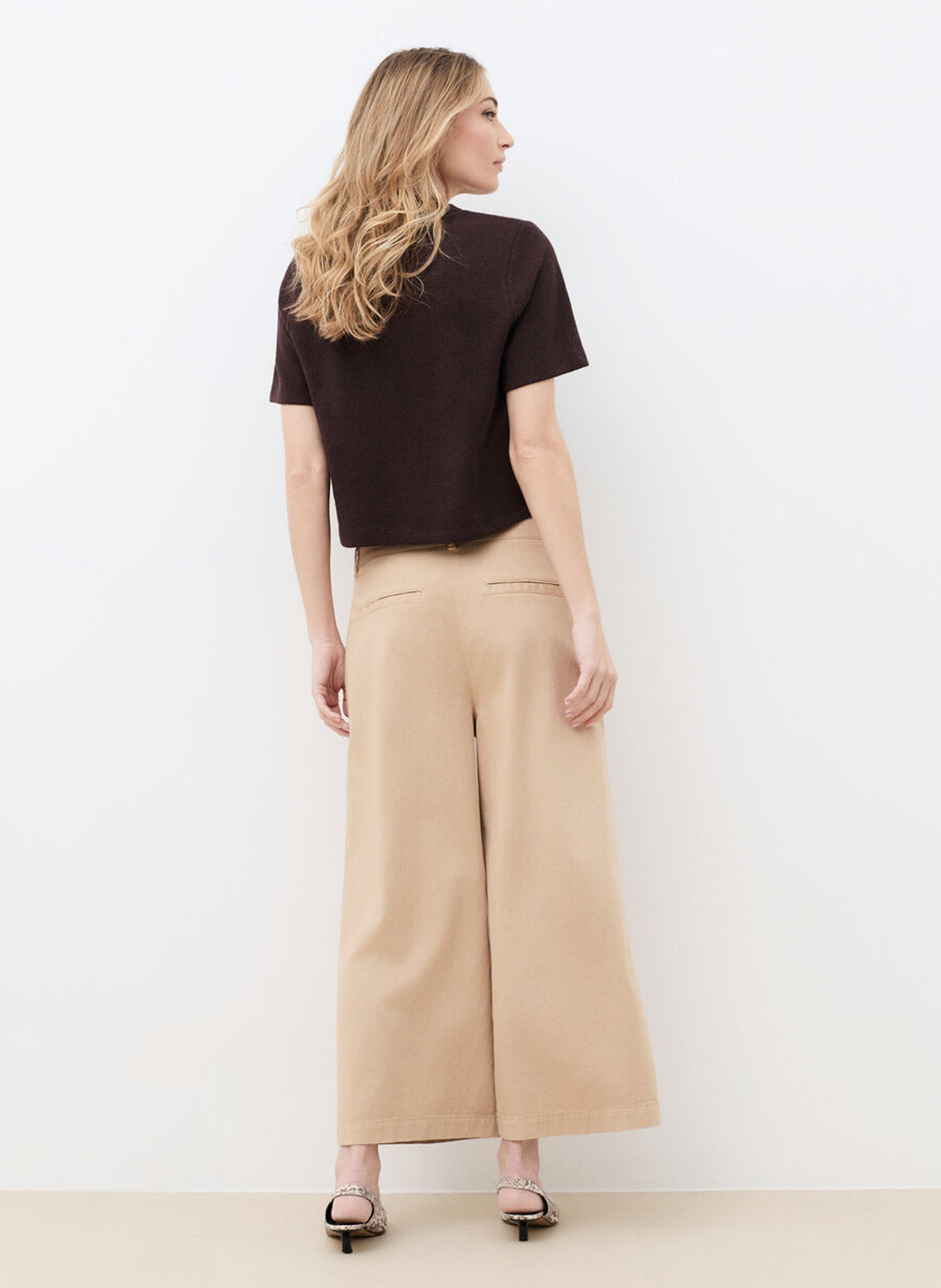 Top met V-hals Bruin