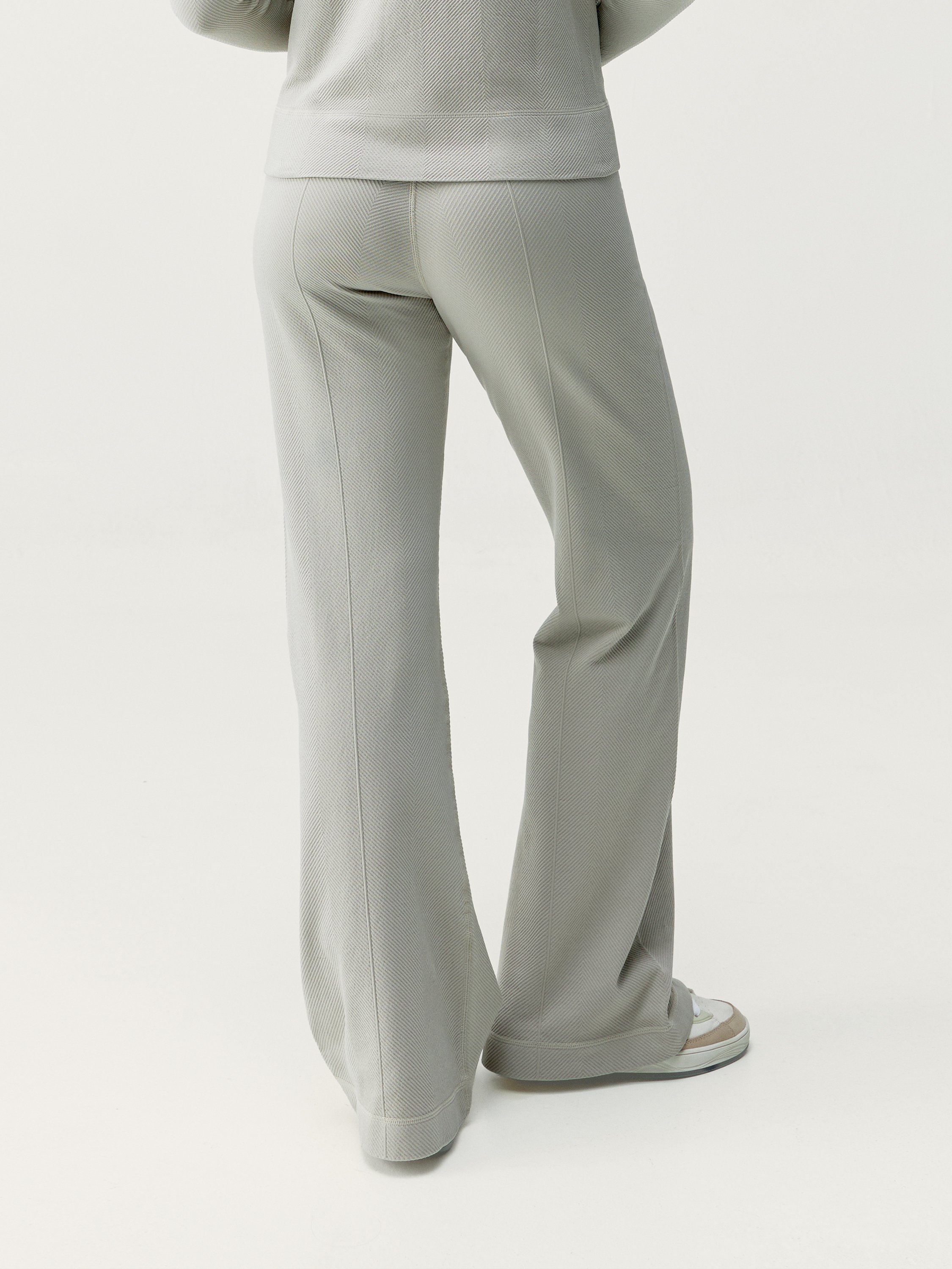 Comfortable sports pants BORN LIVING YOGA Beige