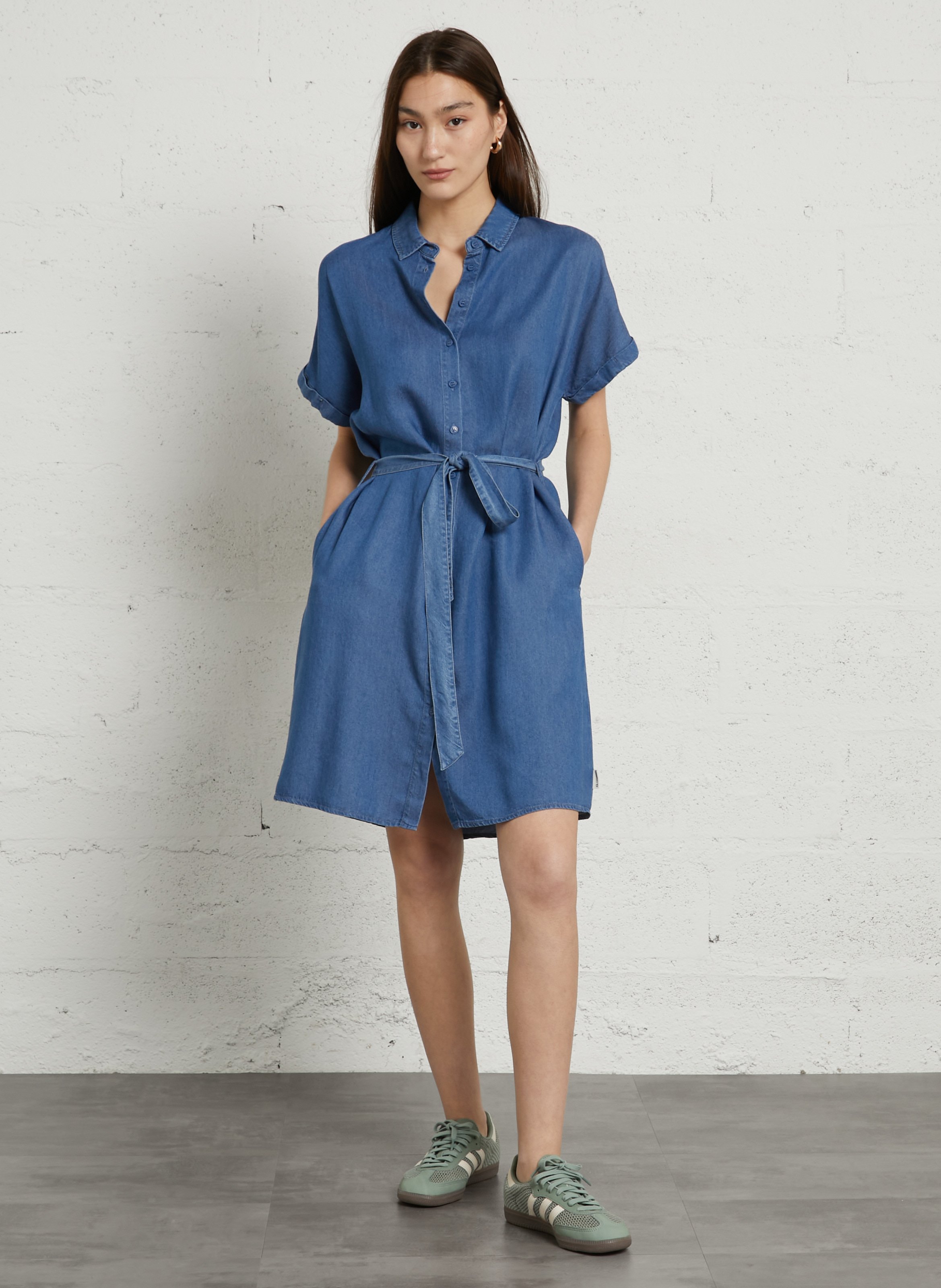 Robe courte col classique LE TEMPS DES CERISES Blue