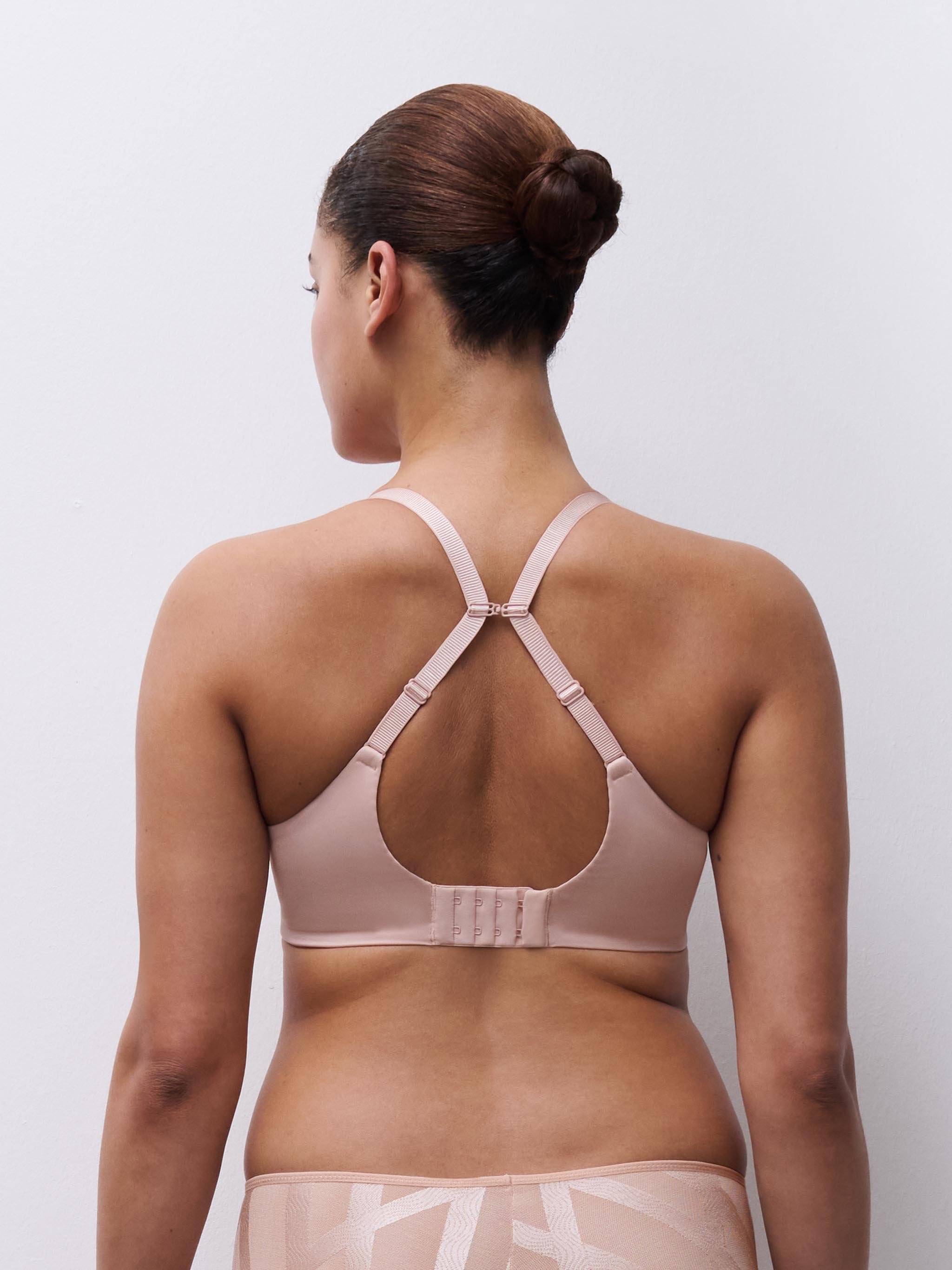Full-cup bra CHANTELLE Beige