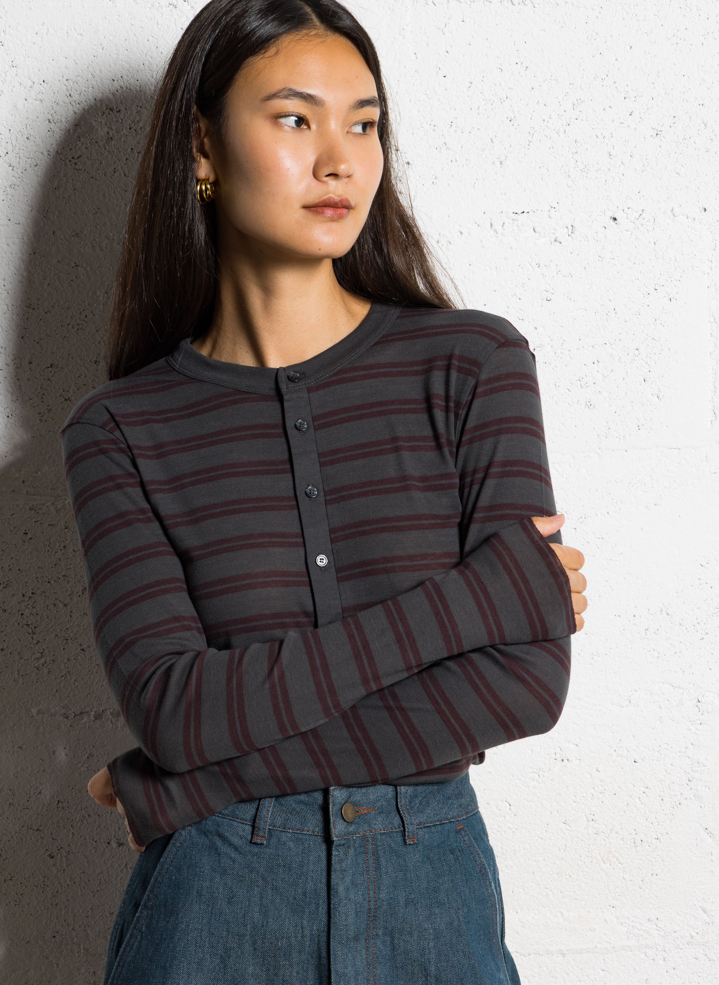 Tee-shirt col rond rayé en coton SOEUR Prune