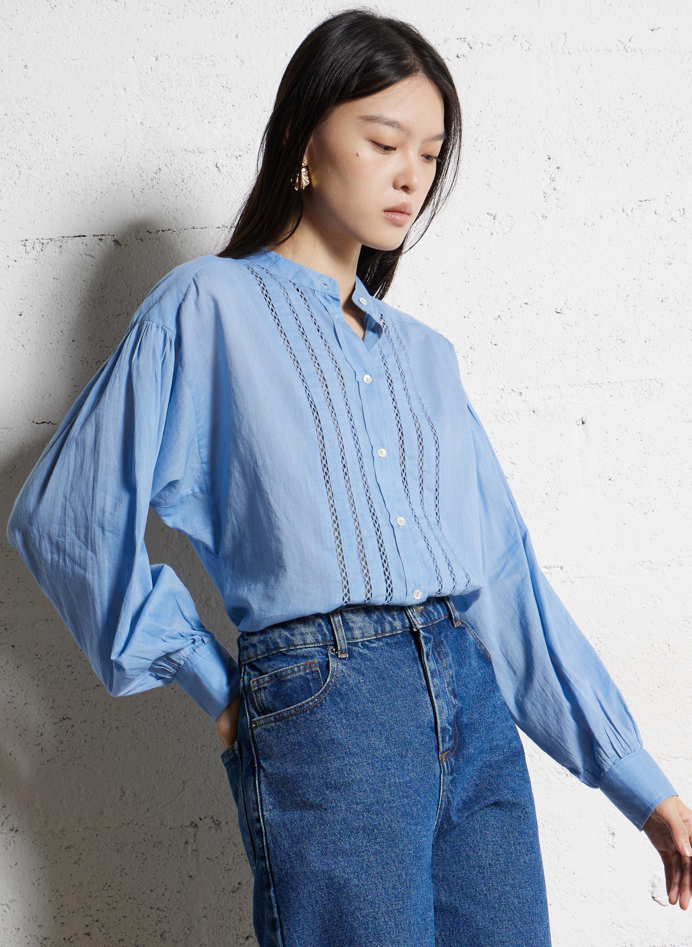 Baumwollbluse mit Rundhalsausschnitt ANTIK BATIK Blau