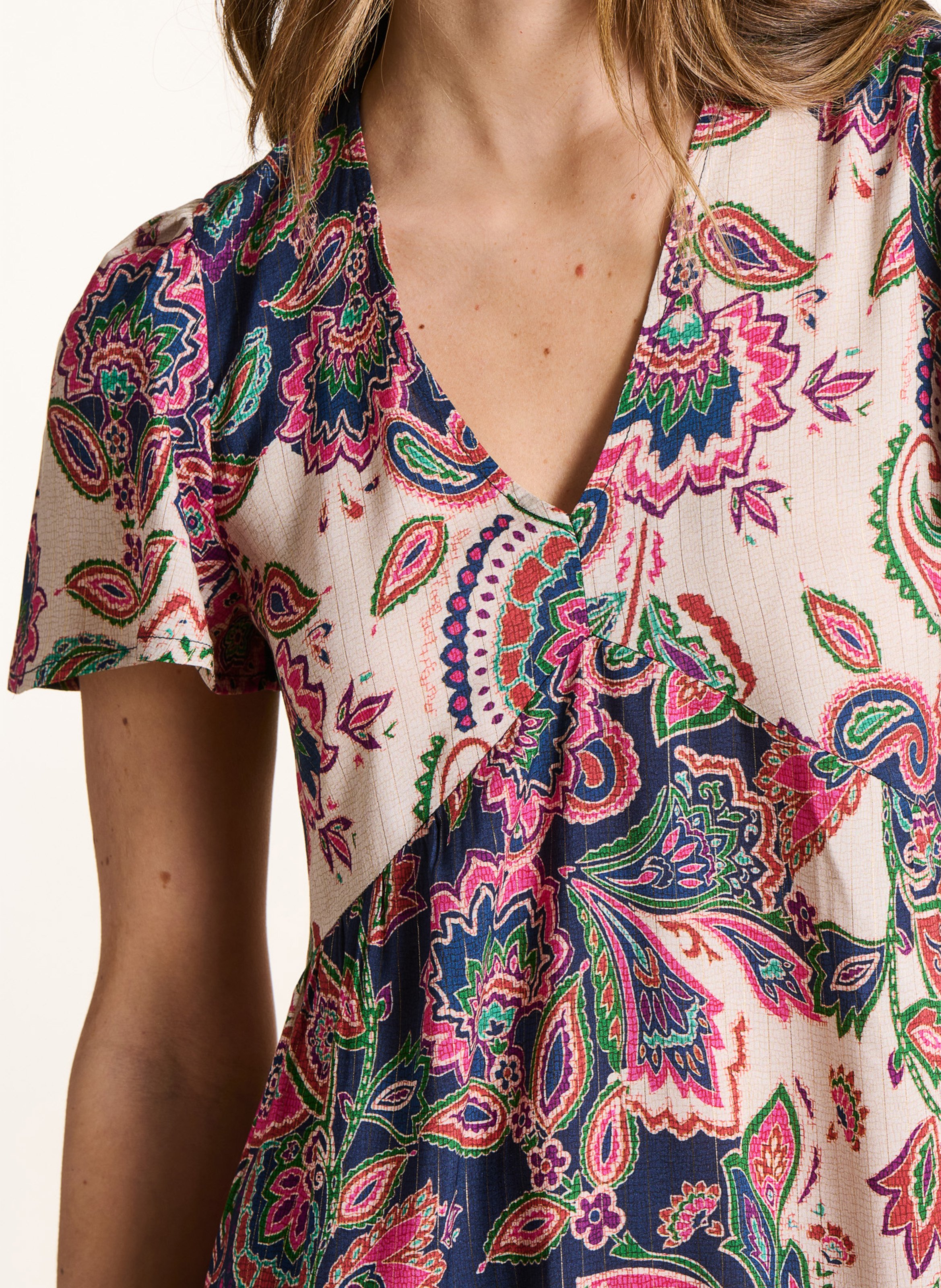 Robe courte col V imprimée LA FEE MARABOUTEE Multicolore