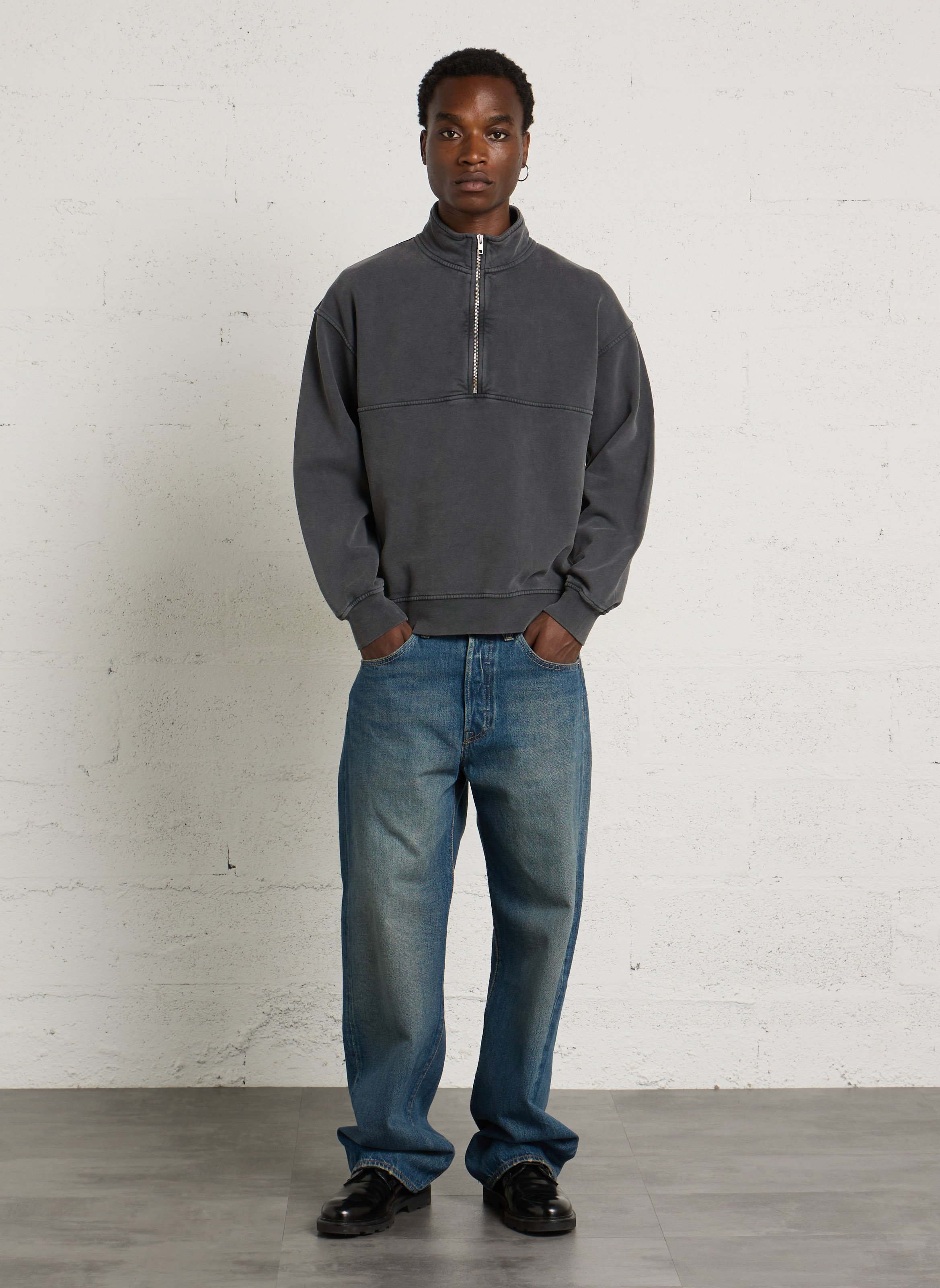 SWEATSHIRT COLORFUL STANDARD Schwarz