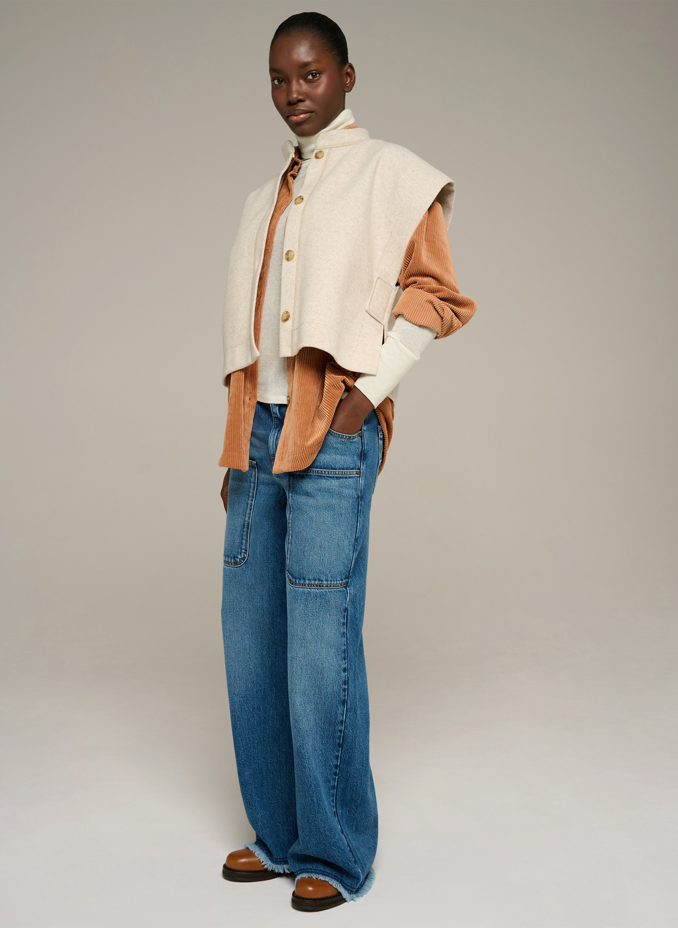 Straight short-sleeved buttoned jacket COTELAC ACOTE Beige