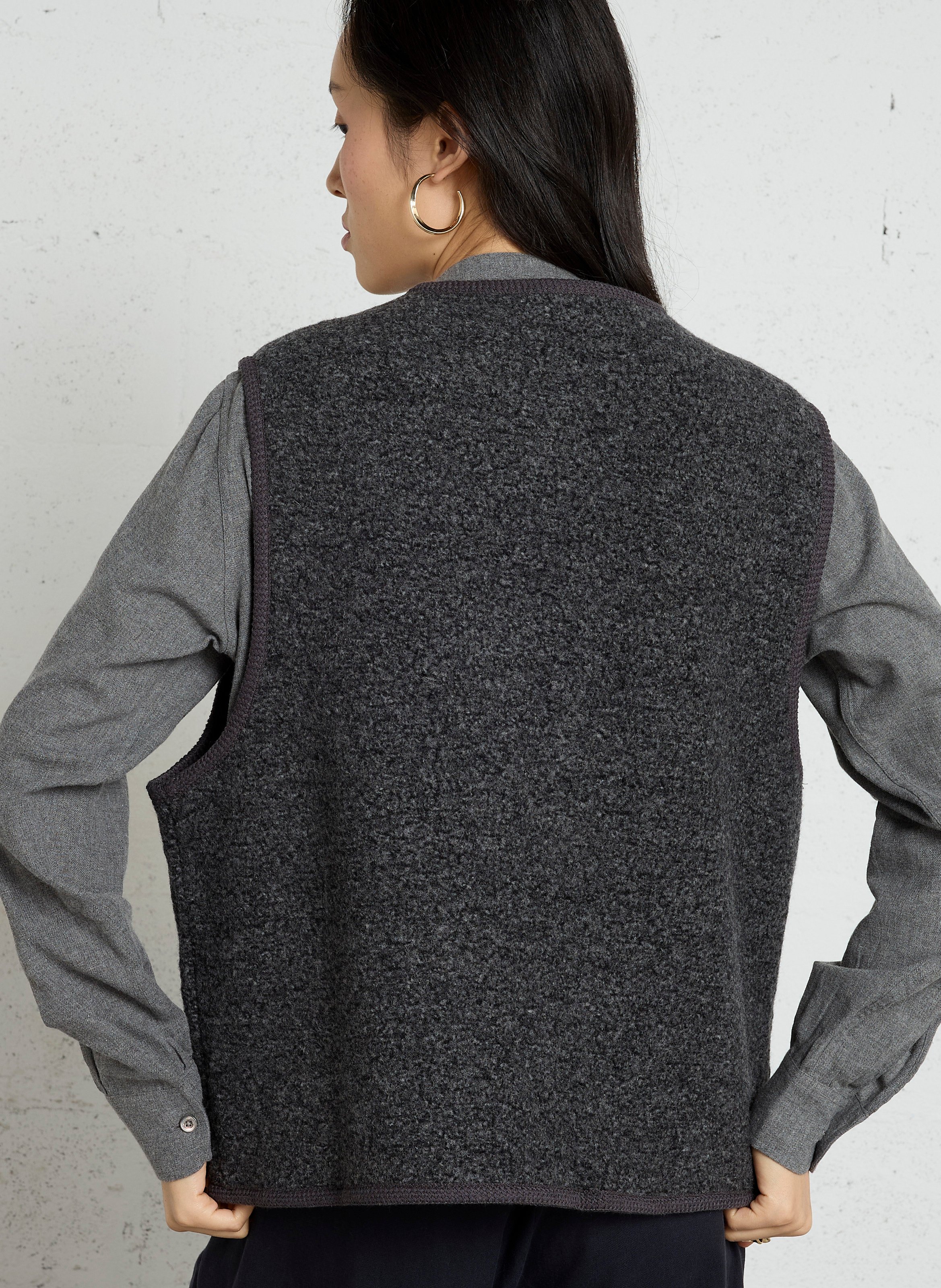 Strickjacke aus Woll-Mix mit Rundhalsausschnitt RUE DE TOKYO Grau