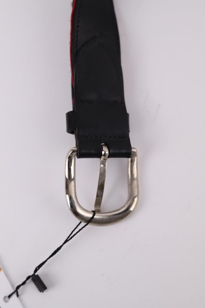 - Buckle closure. - Width: 3 cm.  ISABEL MARANT - Seconde Main Pink