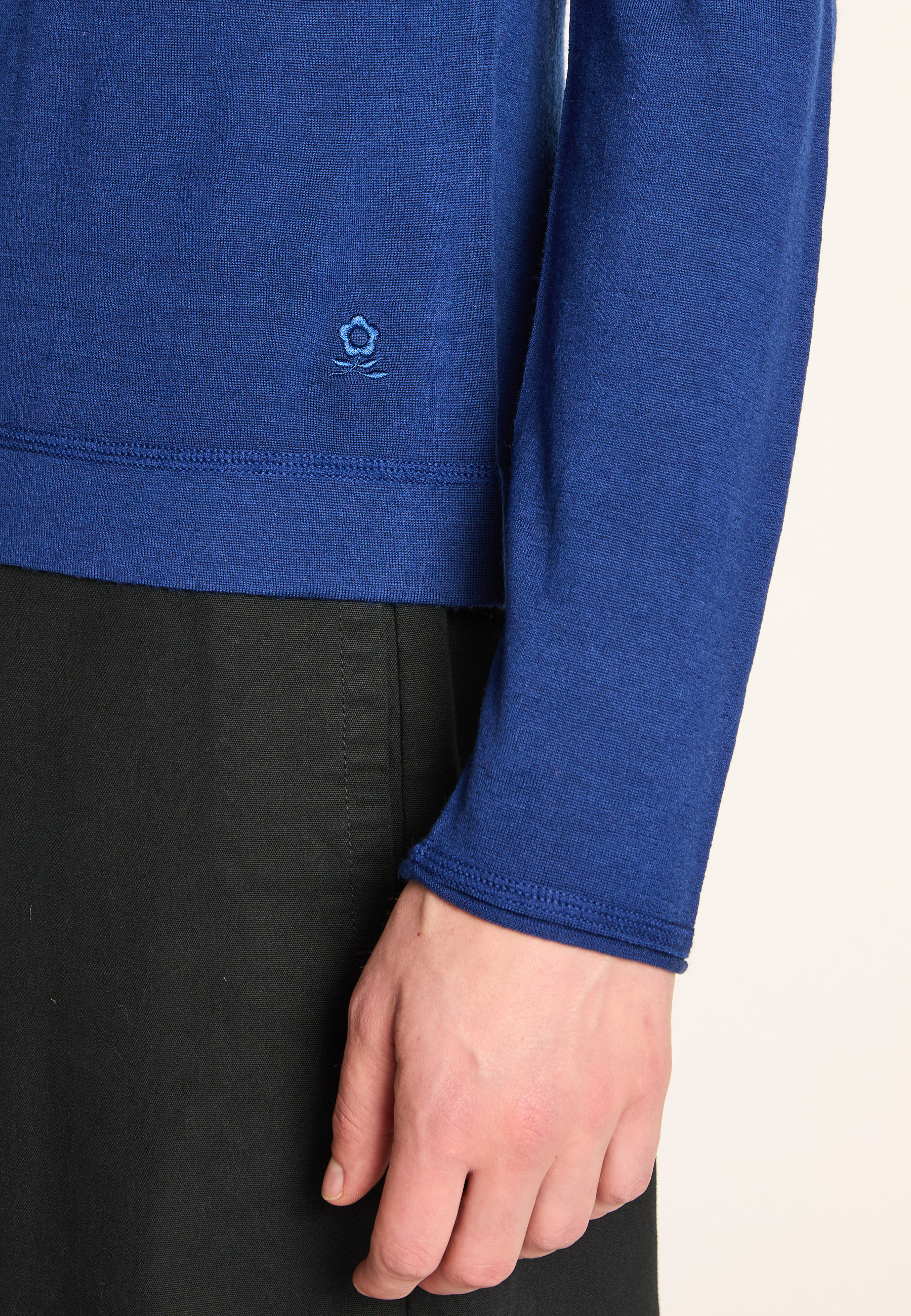 Merino wool sweater MAISON MONTAGUT Blue