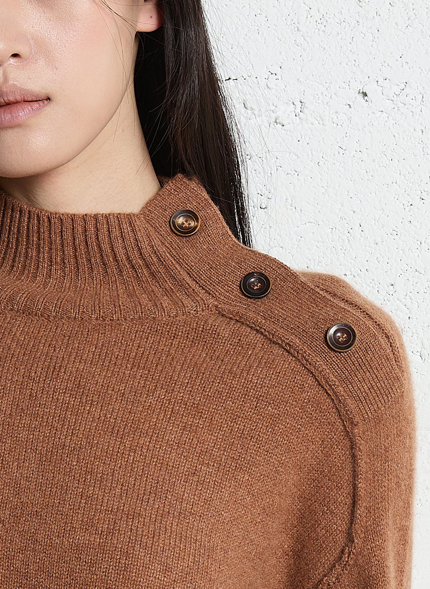Pull col montant en cachemire Beige