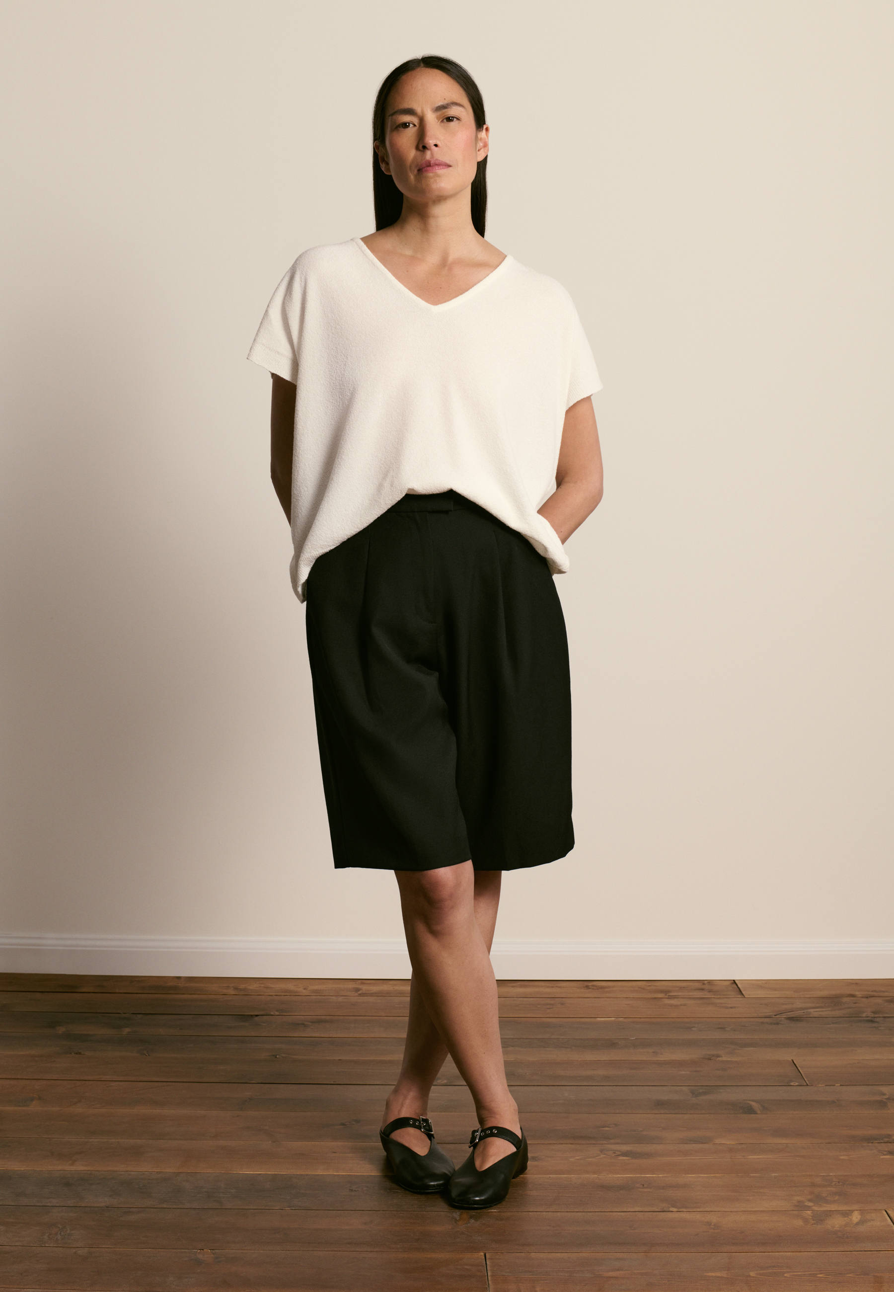 V-neck cotton t-shirt with bouclé texture MAISON MONTAGUT White