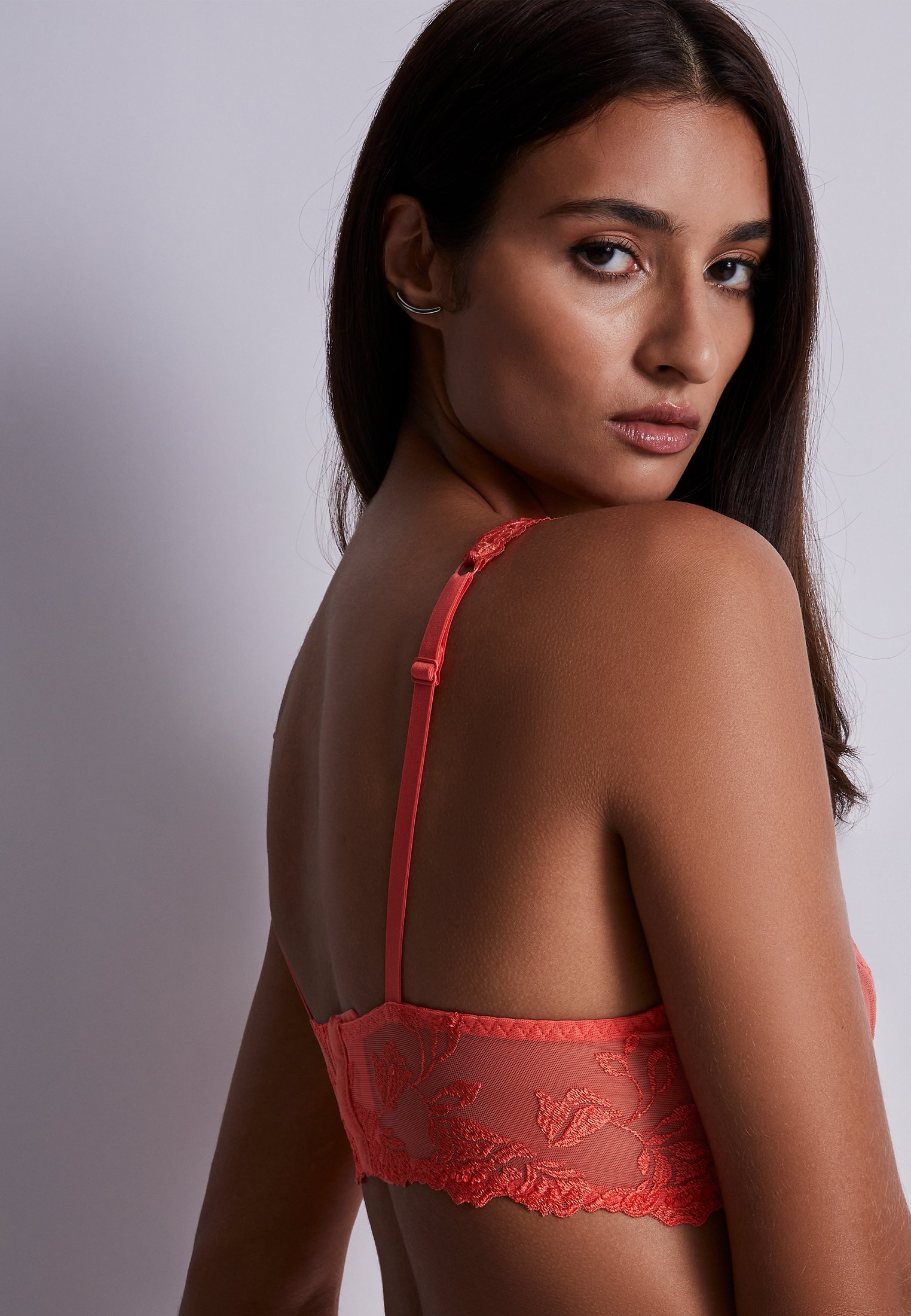 A la Folie kohl black underwired triangle bra AUBADE Red