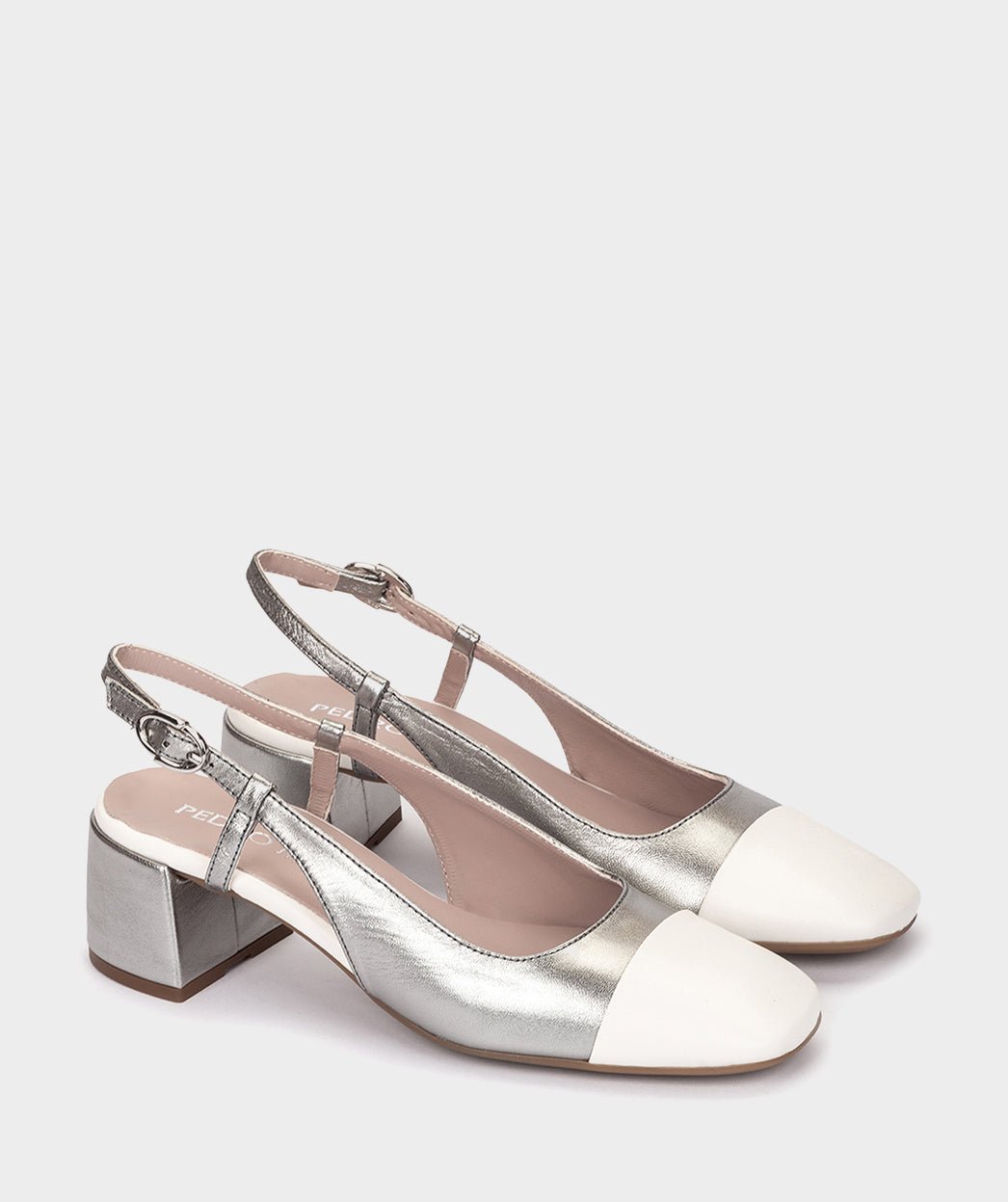 <p>High-heeled shoes in metallic steel-colored leather.</p> PEDRO MIRALLES Golden