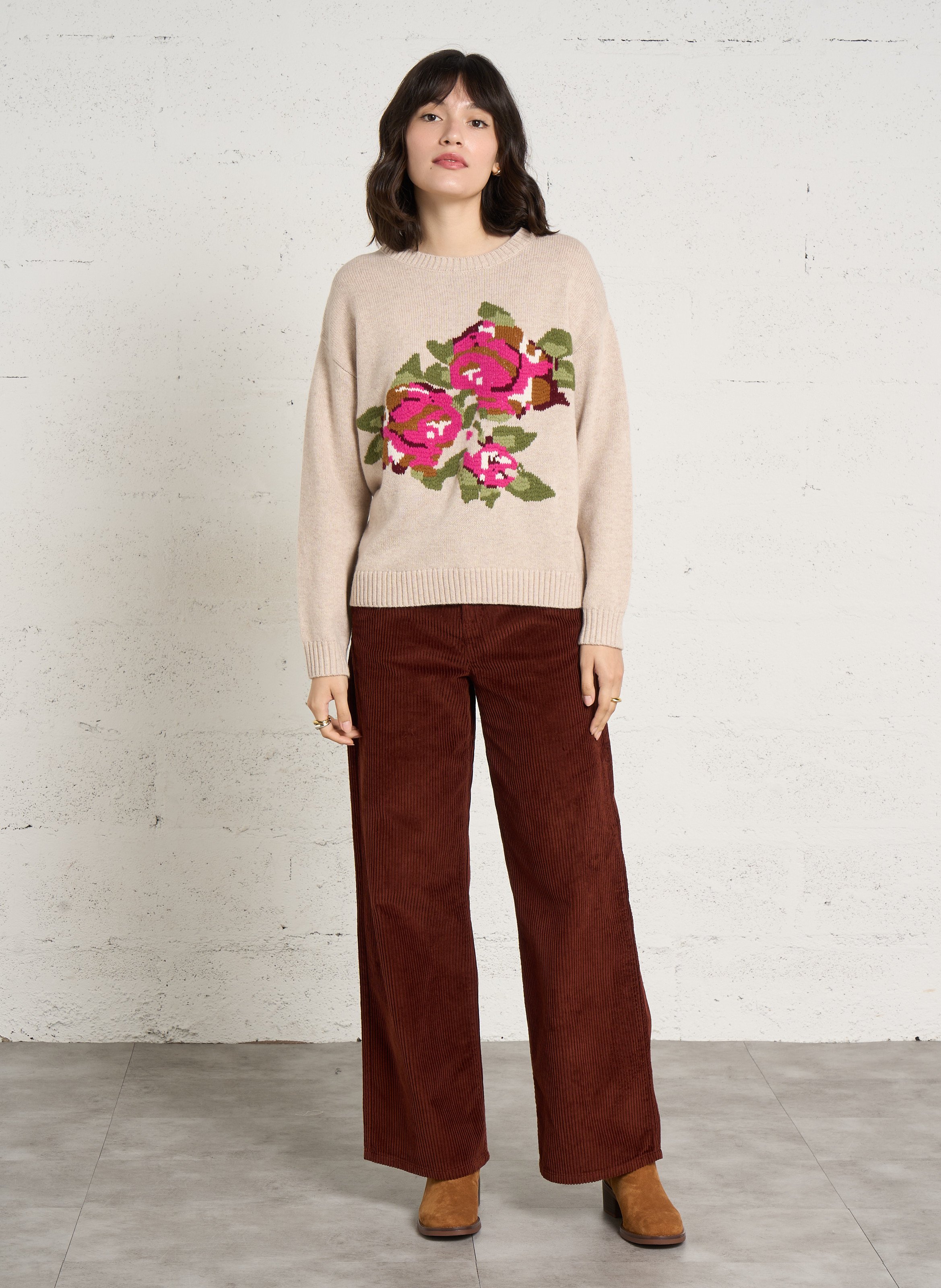 Pull droit col rond brodé en laine SUD EXPRESS Beige