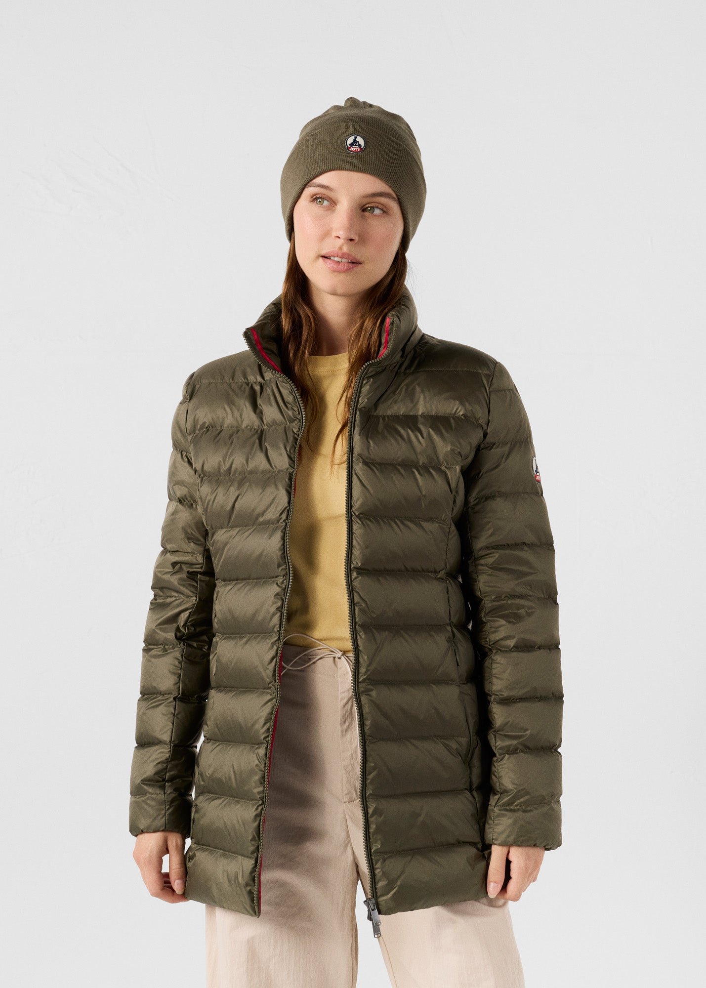 Mid-length puffer coat for extreme cold in pearl JOTT Green