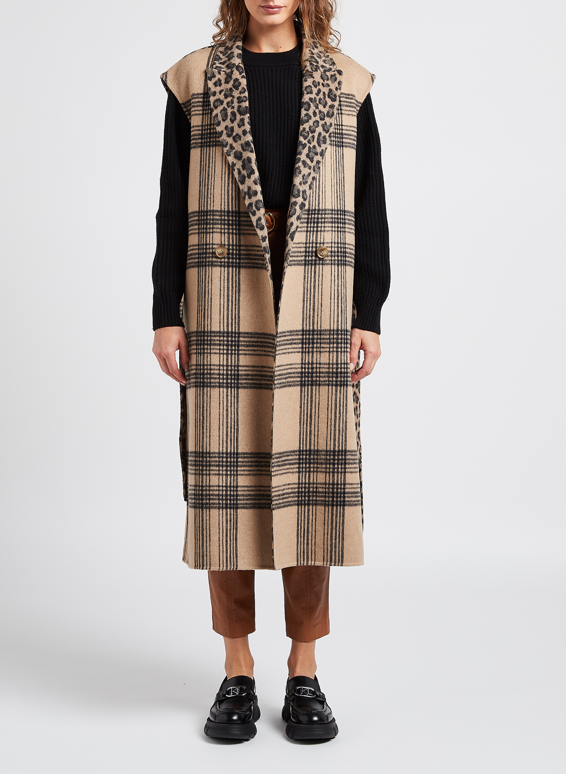 Loose-fit reversible jacket with tailored collar TWINSET Brown