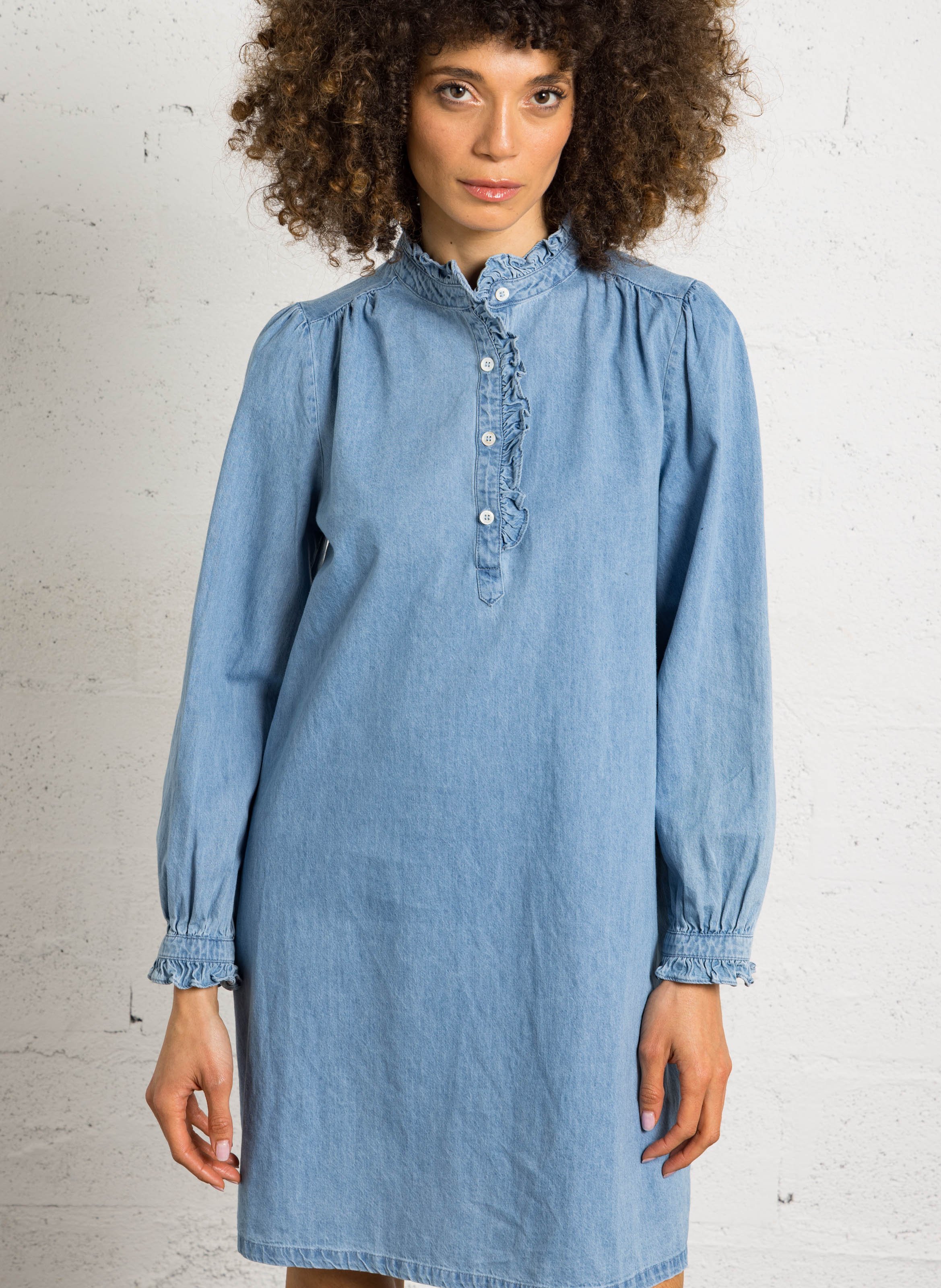 Robe trapèze courte en denim LA PETITE ETOILE Jean Stone
