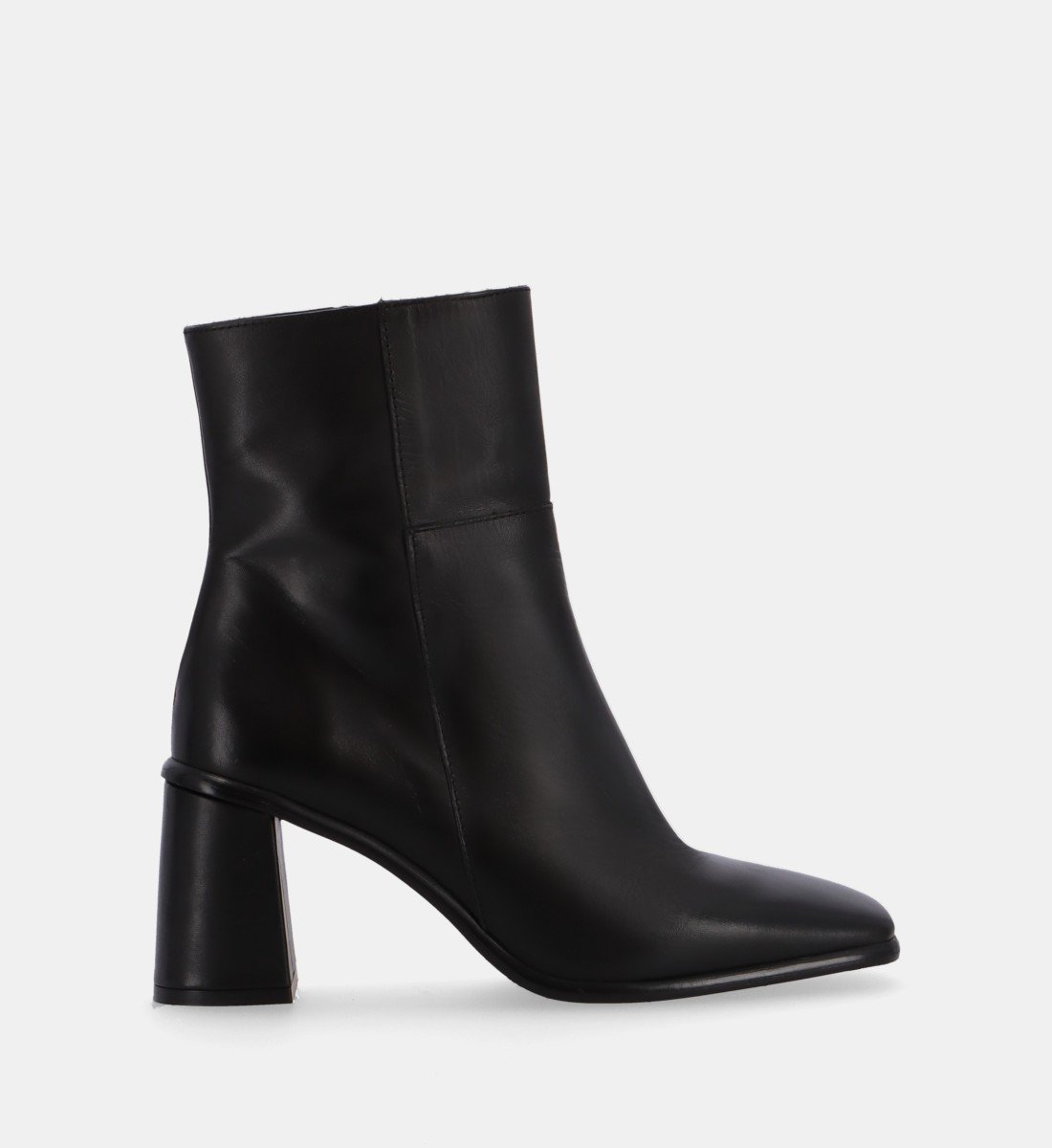 Heeled leather ankle boots ALOHAS Black