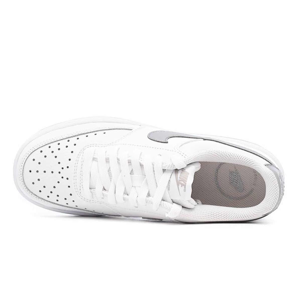 Low-top trainers NIKE White