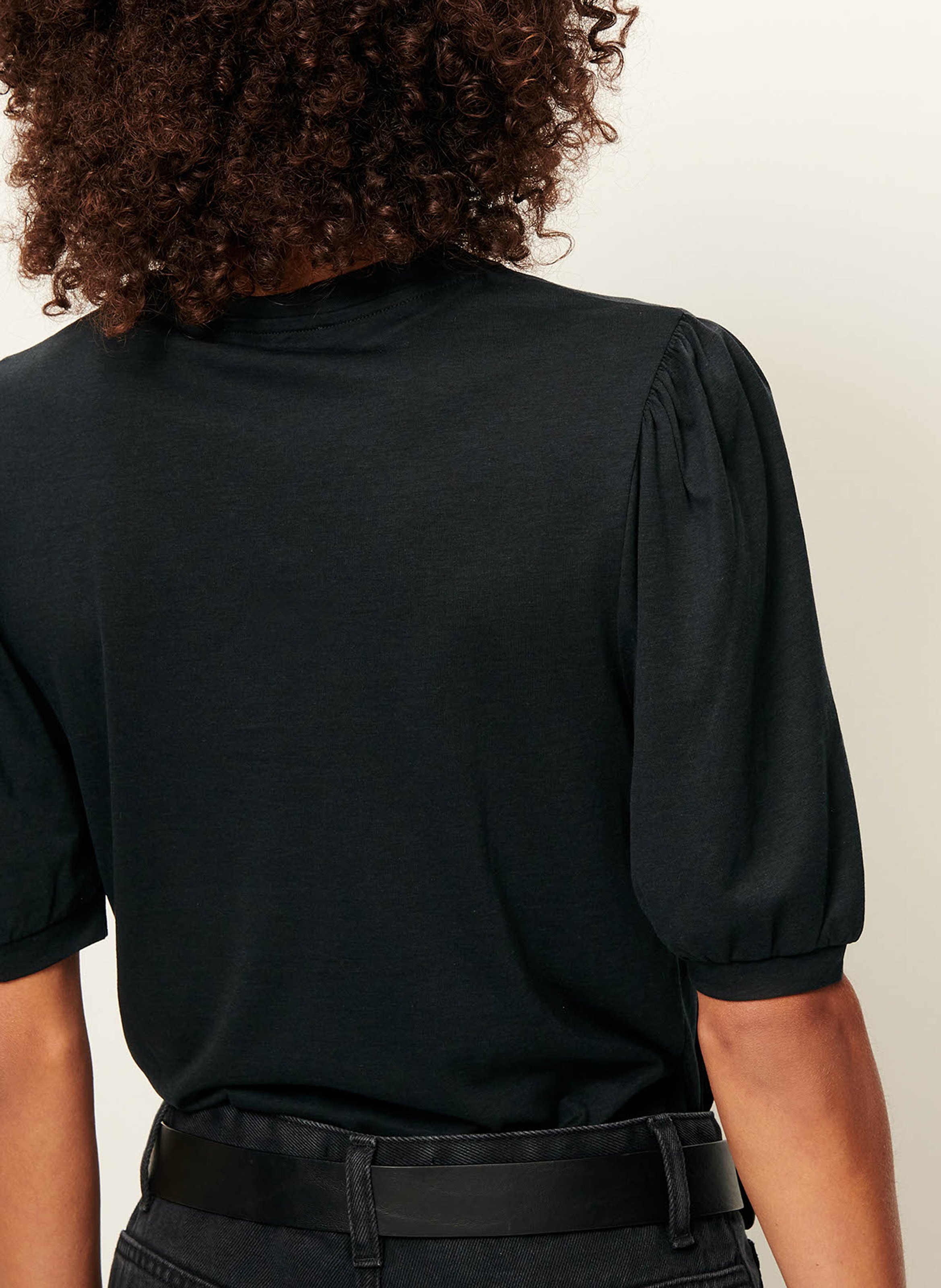 Round-neck T-shirt SESSUN Black