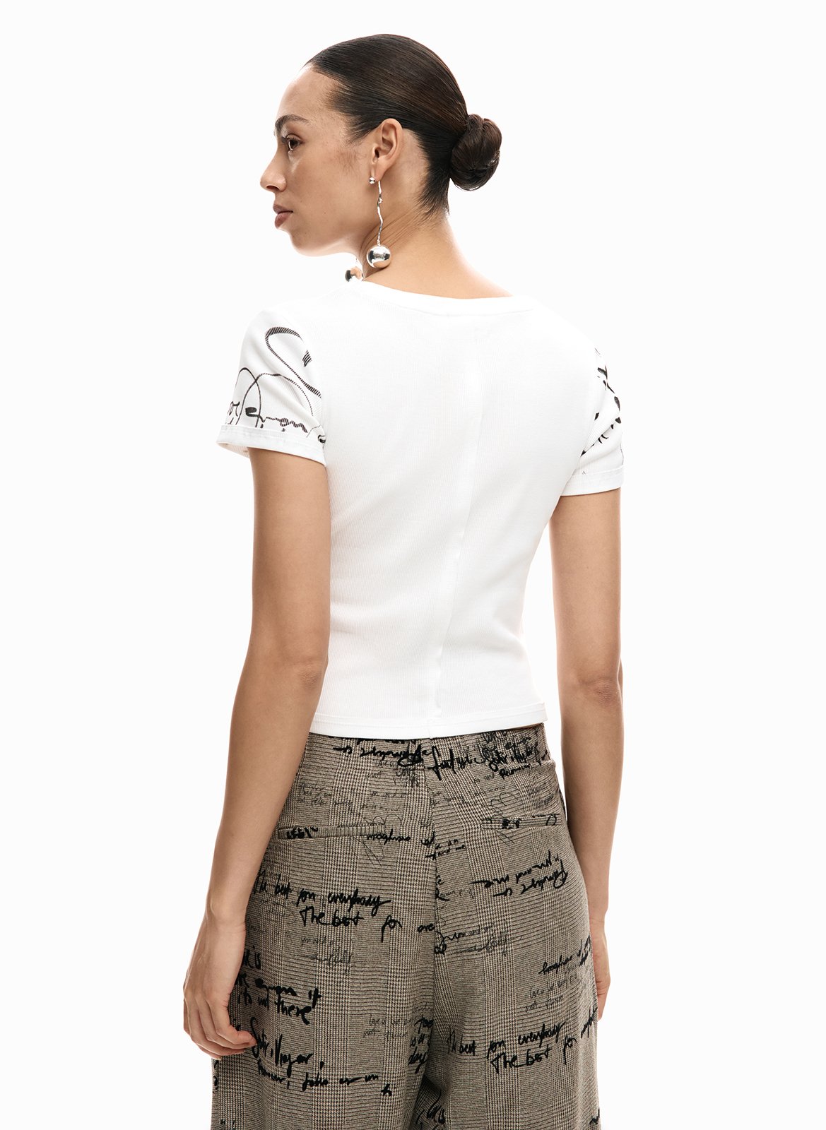 <T-shirt met rechte snit en opdruk</p> DESIGUAL Wit