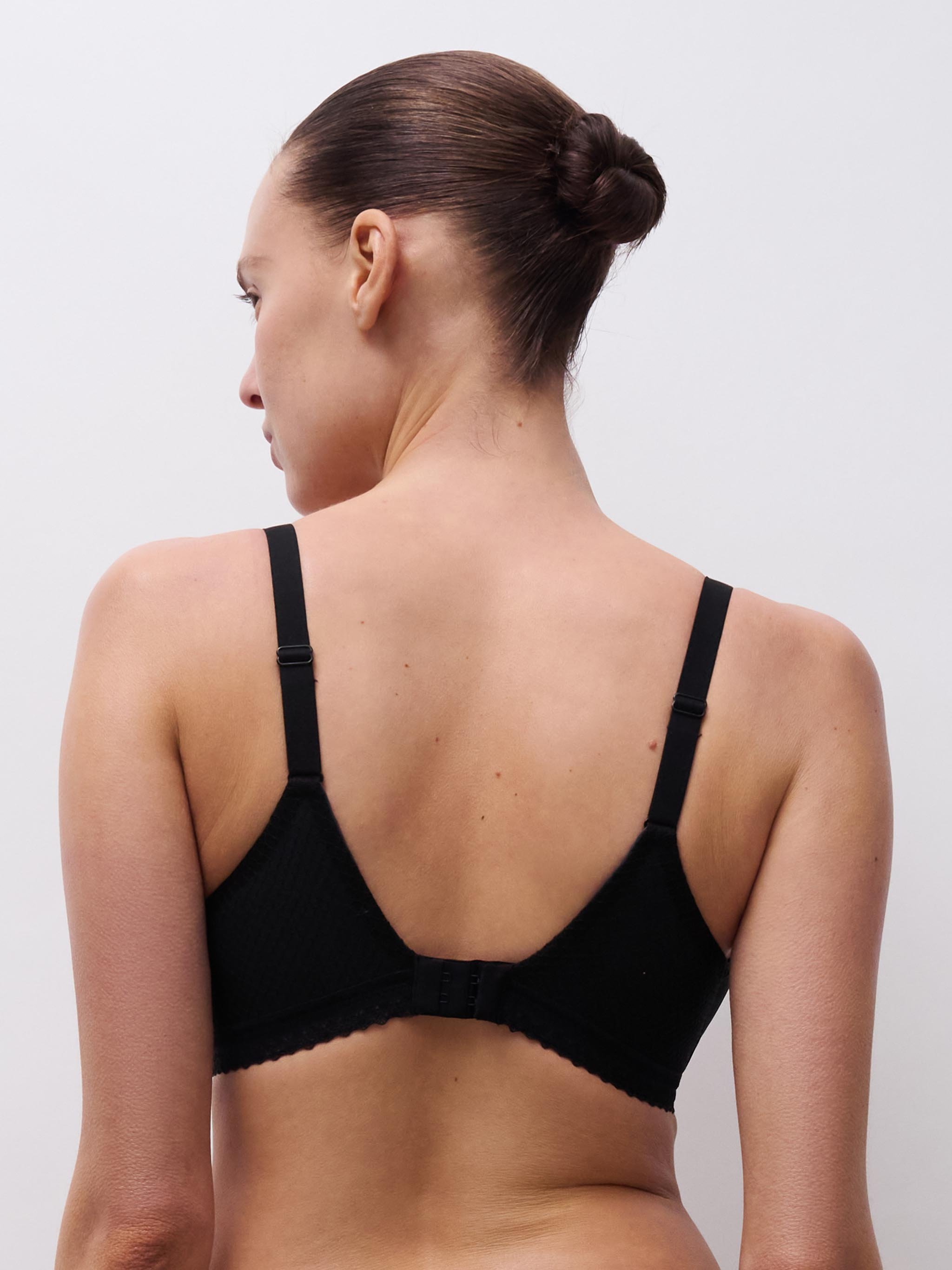 Full-cup bra CHANTELLE Black