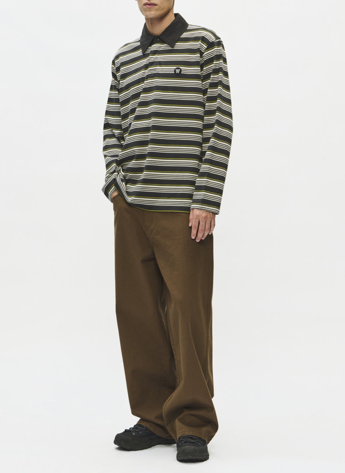Gerade geschnittene Baumwollhose WOOD WOOD Braun