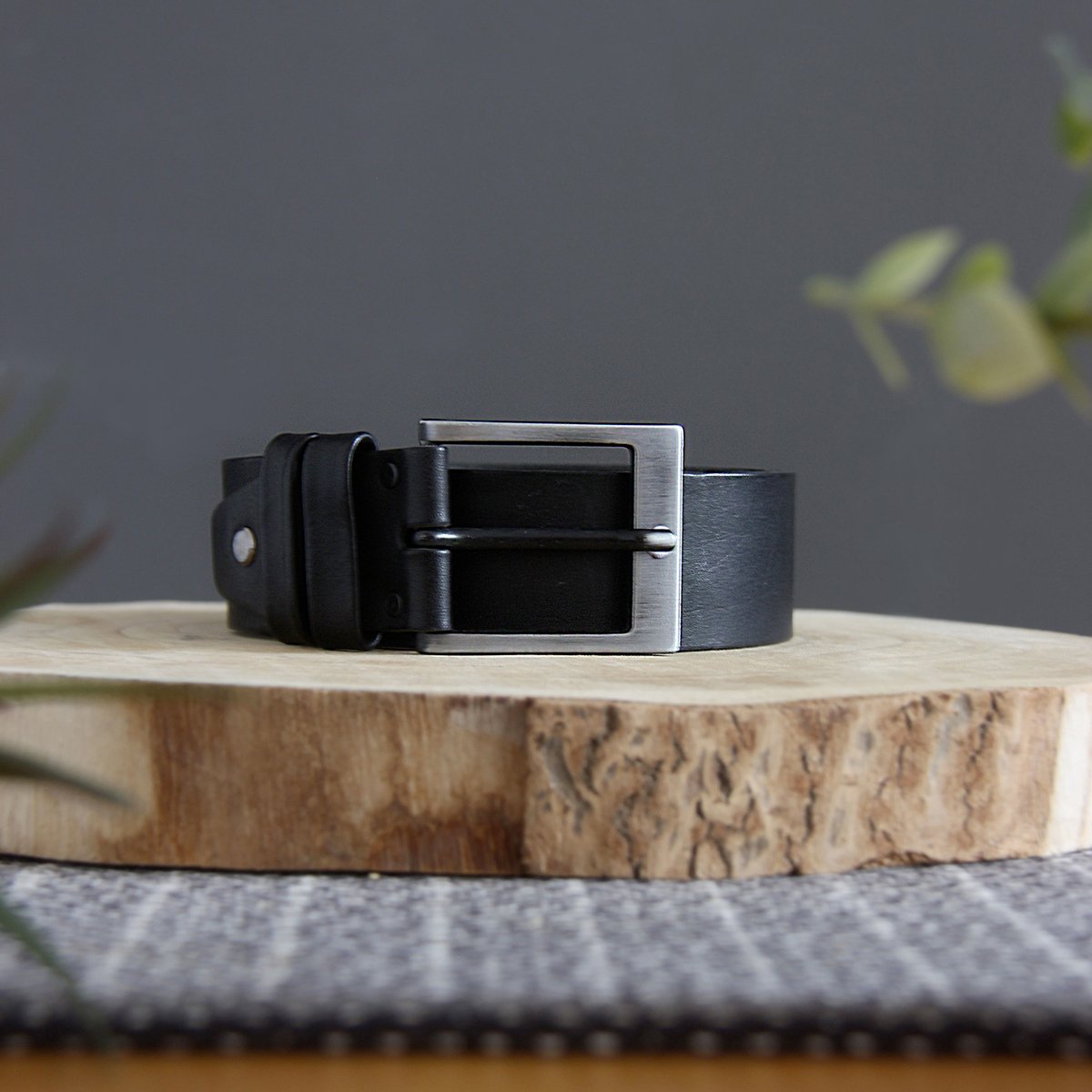 Smooth leather casual belt JULES & JENN Black