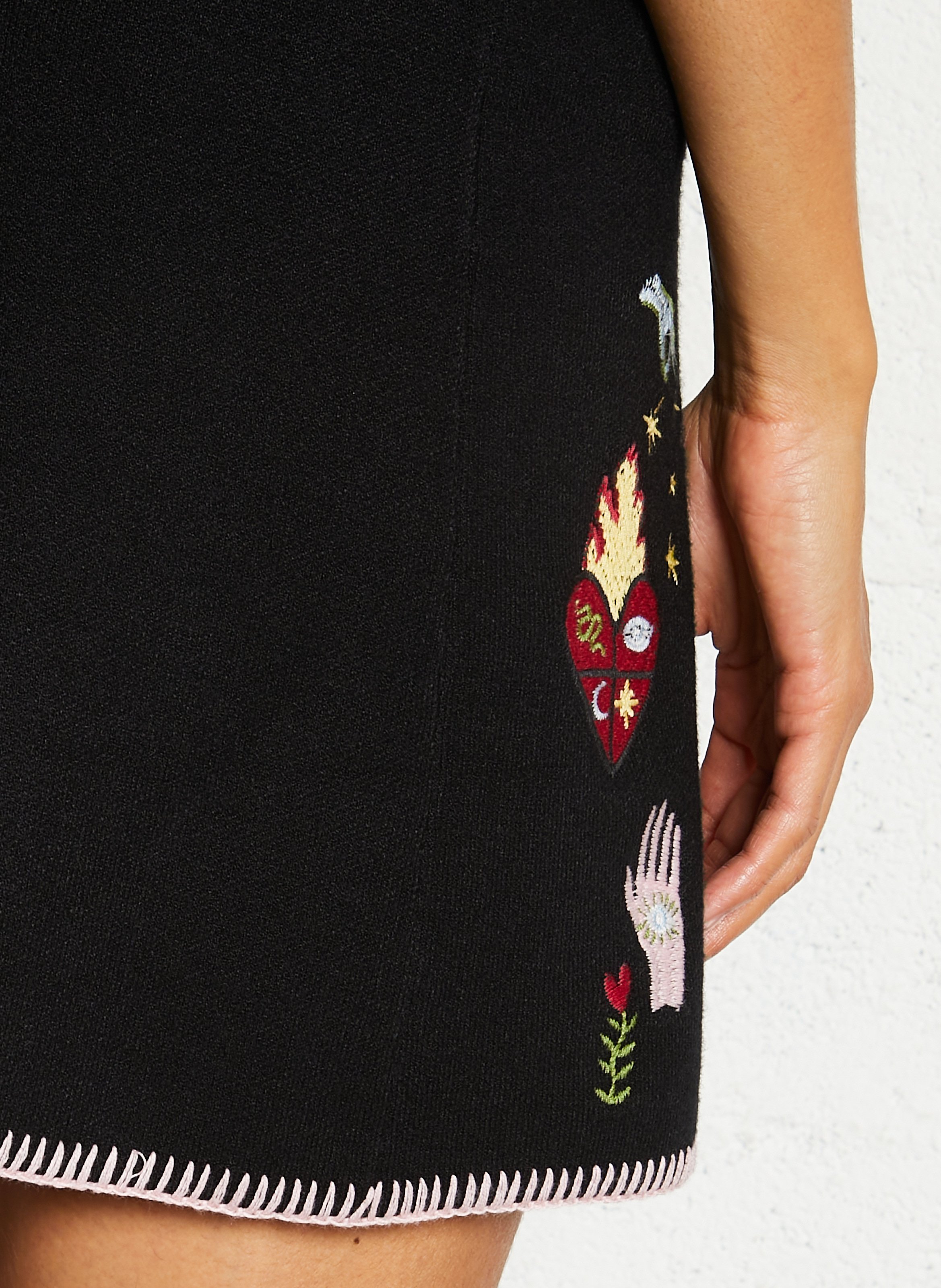 Lange jurk van kant met V-hals NEVER FULLY DRESSED Zwart