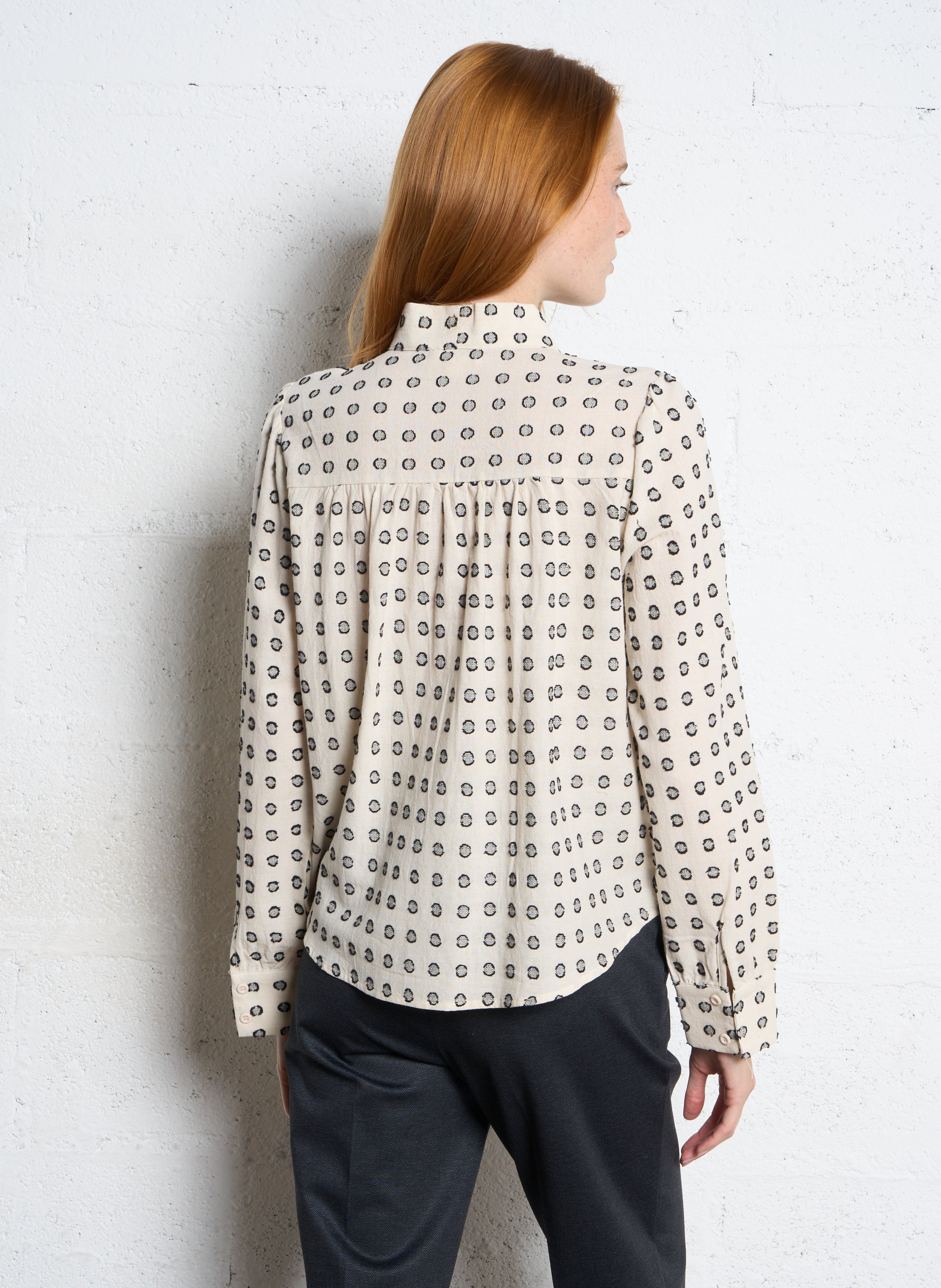 Baumwollbluse mit Schluppenkragen THE KORNER Weiss