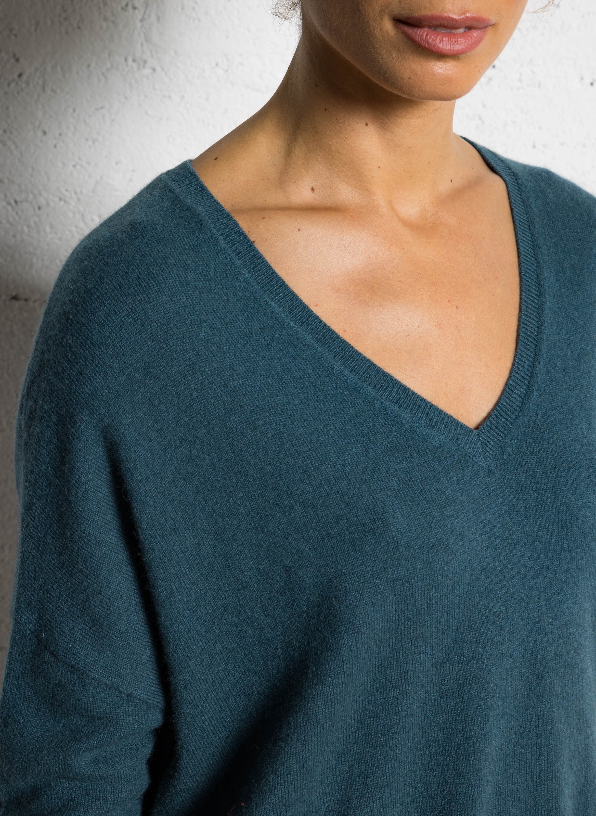 Pull col v en cachemire  SUD EXPRESS Bleu