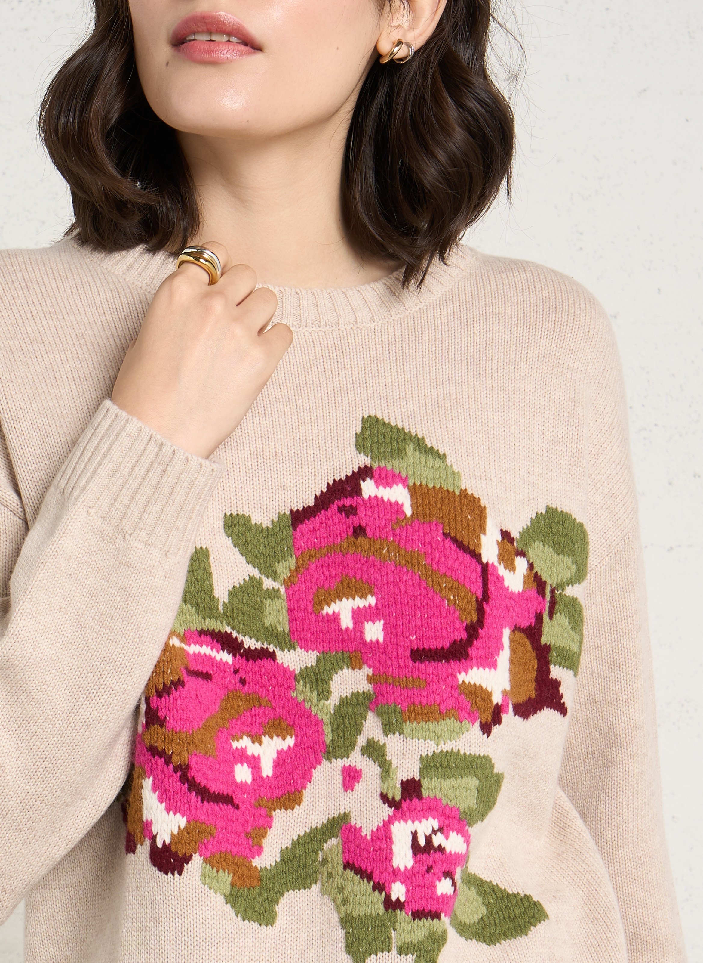 Pull droit col rond brodé en laine SUD EXPRESS Beige